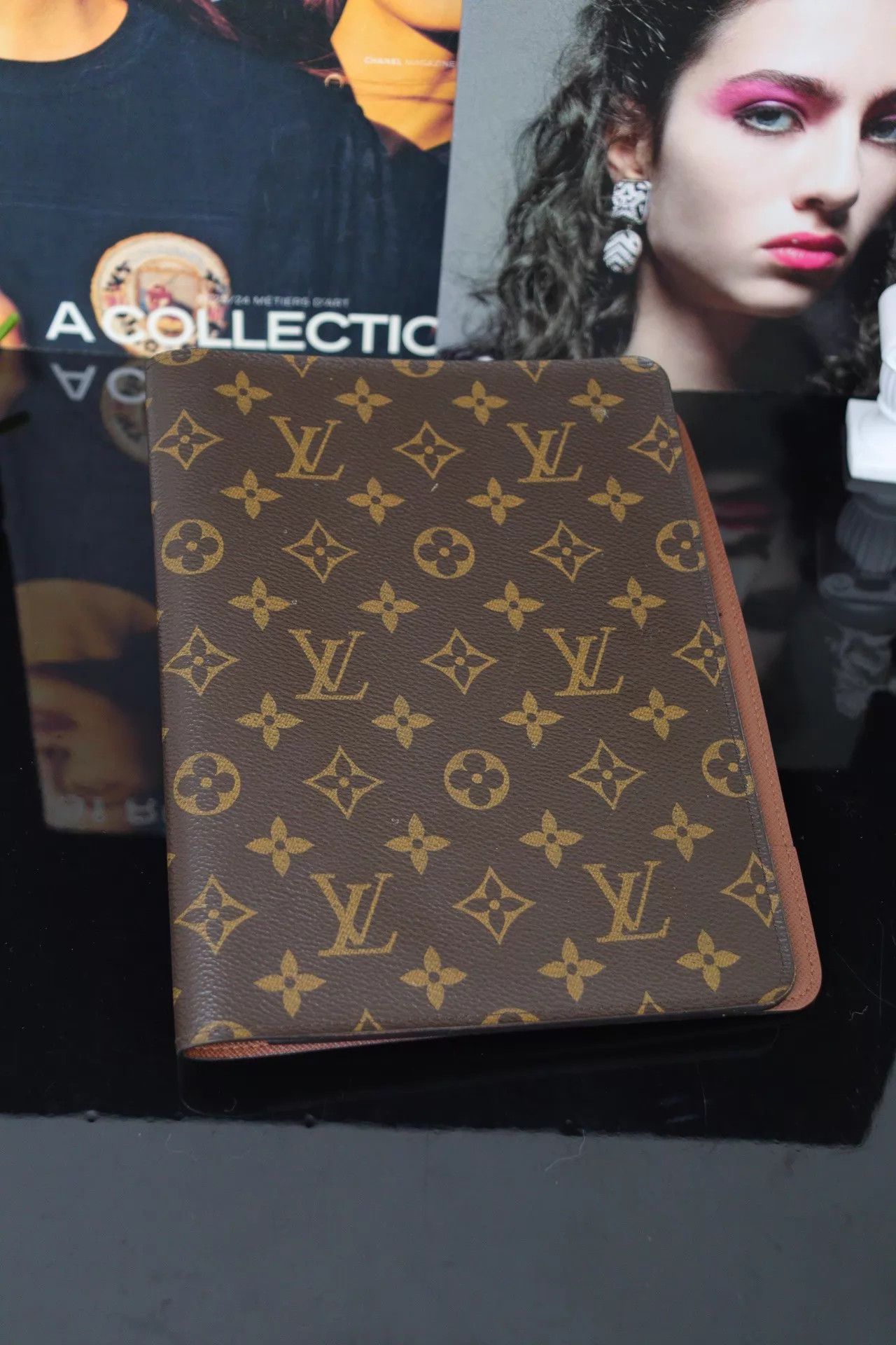 Louis Vuitton LV notebook sleeve 23.3x18 2018 vintage no accessories Size ONE SIZE - 2 Thumbnail