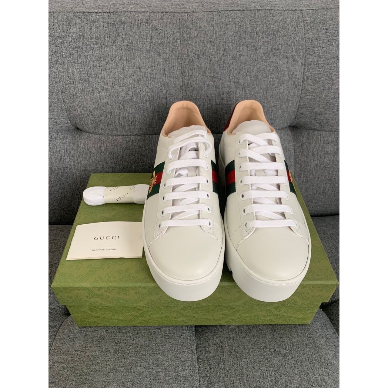 Gucci Gucci Ace Embroidered White Sneakers W/ Platform Sole Red & Size US 7 / IT 37 - 2 Thumbnail
