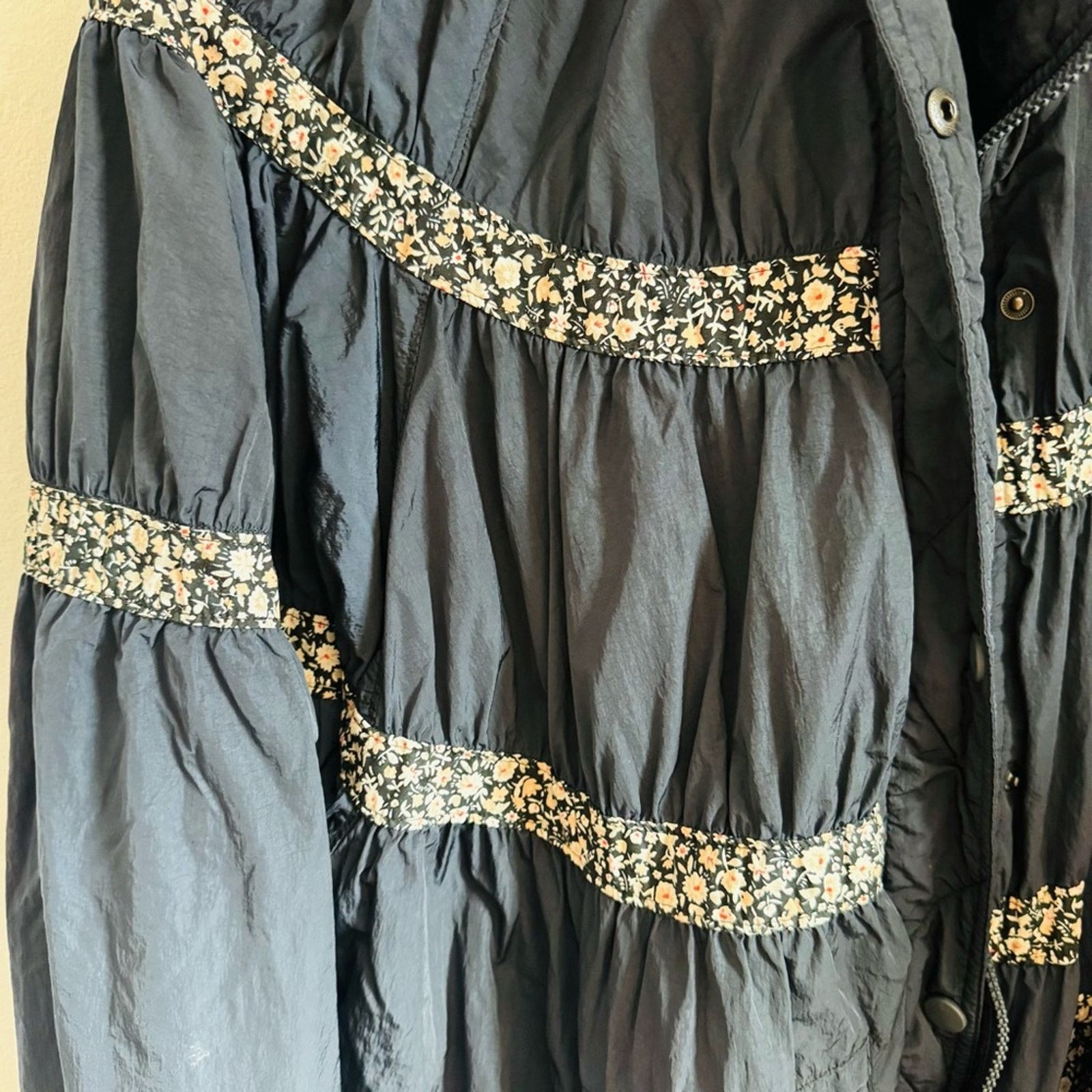 Free People FREE PEOPLE Navy White Floral Stripe $239 Puff Jacket Coat Size XL / US 12-14 / IT 48-50 - 7 Thumbnail