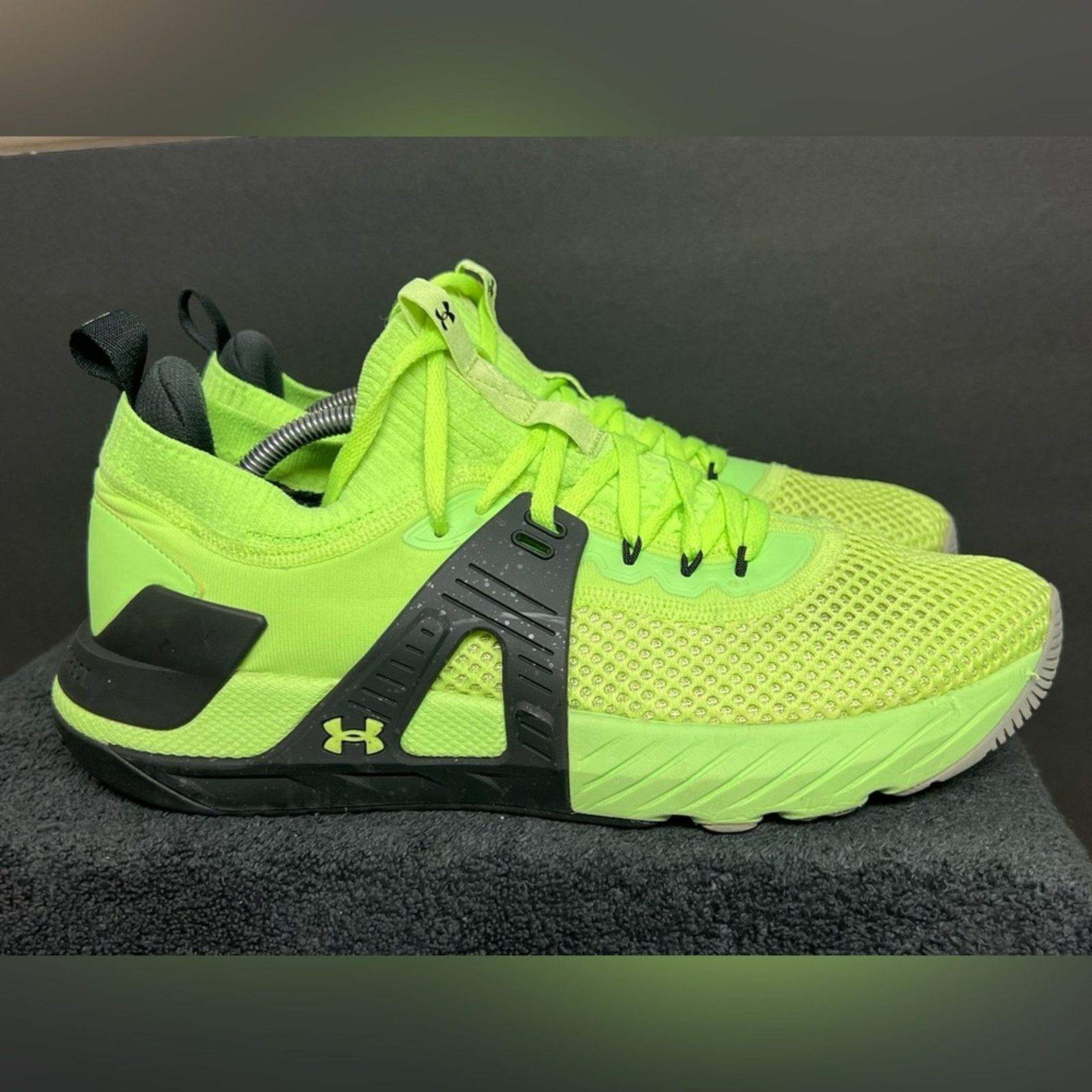 Under Armour Under Armour Project Rock 4 'Quirky Lime' Green/Black Men Size US 11.5 / EU 44-45 - 2 Thumbnail