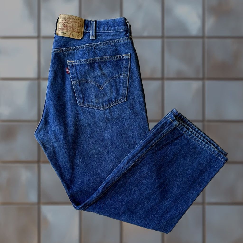 Levi's VINTAGE Levi's 501 Jeans 37 Blue Dark Wash Straight Denim Workwear Non Selvedge Men/Adult Size US 37 - 1 Thumbnail
