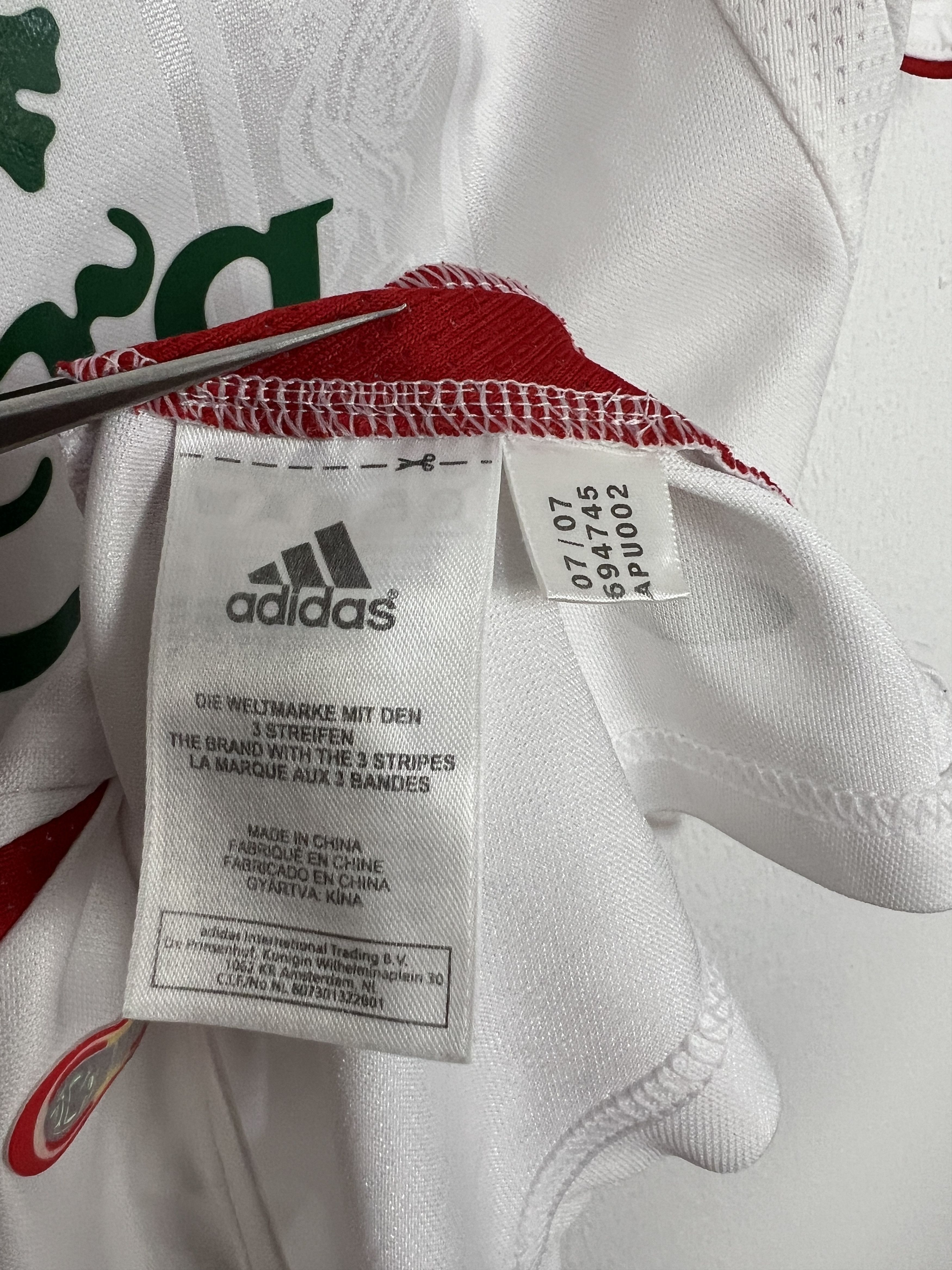 Adidas Liverpool Away football shirt 2007 Soccer Jersey Trikot Size US M / EU 48-50 / 2 - 8 Thumbnail