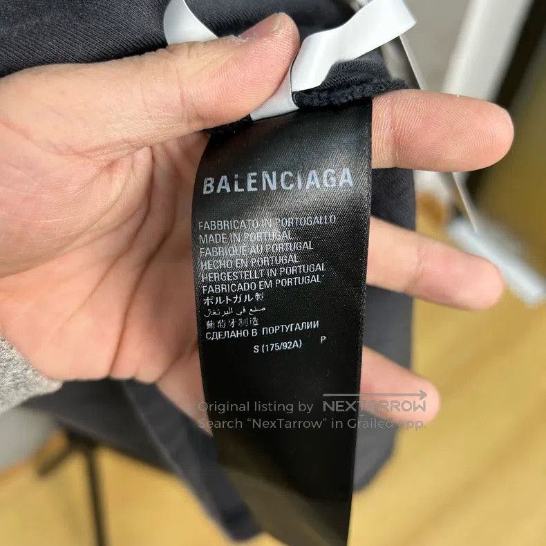Balenciaga Balenciaga Round Neck Short Sleeve T-Shirt Size US S / EU 44-46 / 1 - 4 Thumbnail