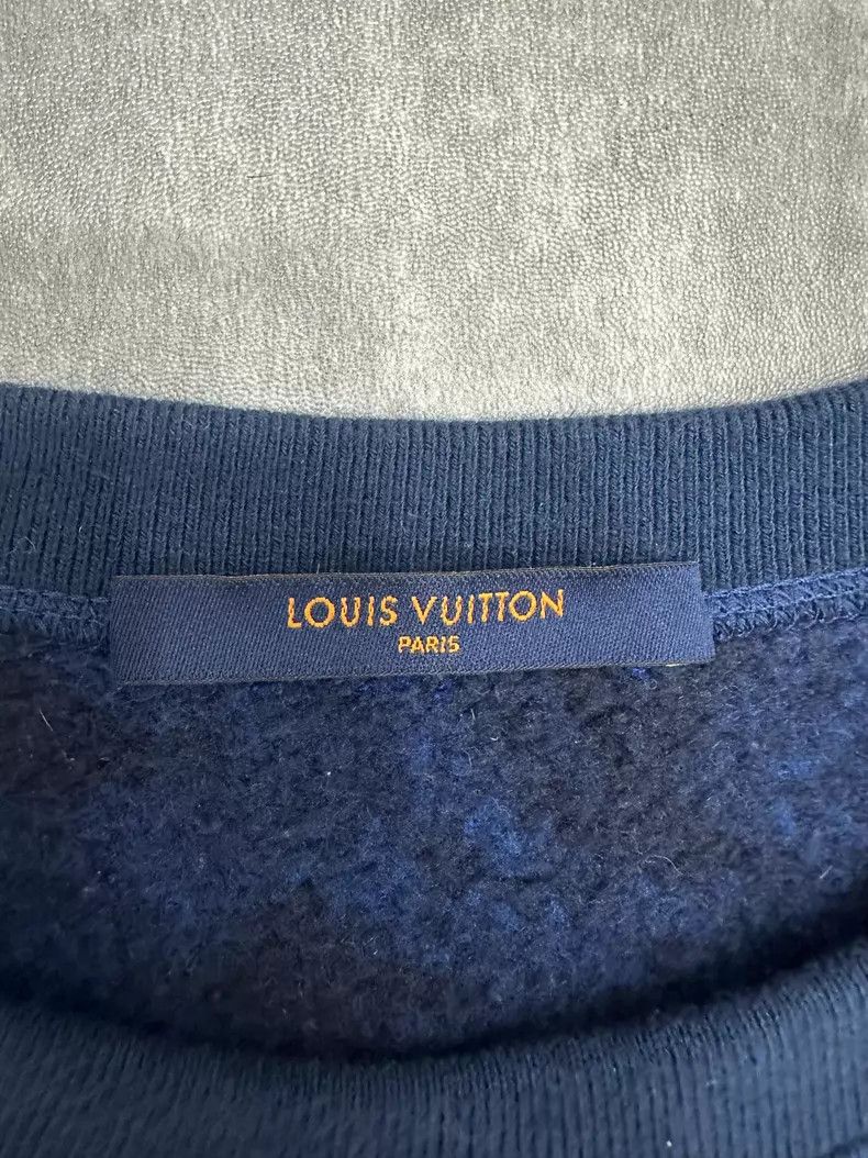 Louis Vuitton Louis Vuitton Blue full-logo long-sleeve sweatshirt Size US XL / EU 56 / 4 - 4 Thumbnail
