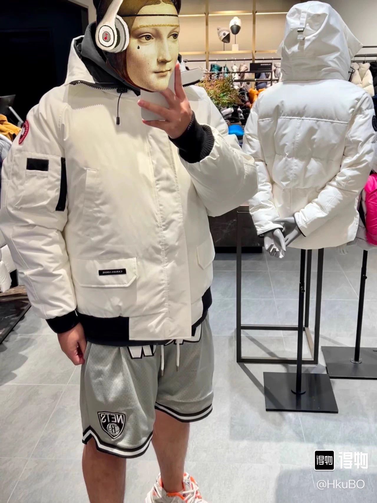 Canada Goose Canada Goose Chilliwack Bomber Jacket White XL Size US XL / EU 56 / 4 - 9 Thumbnail