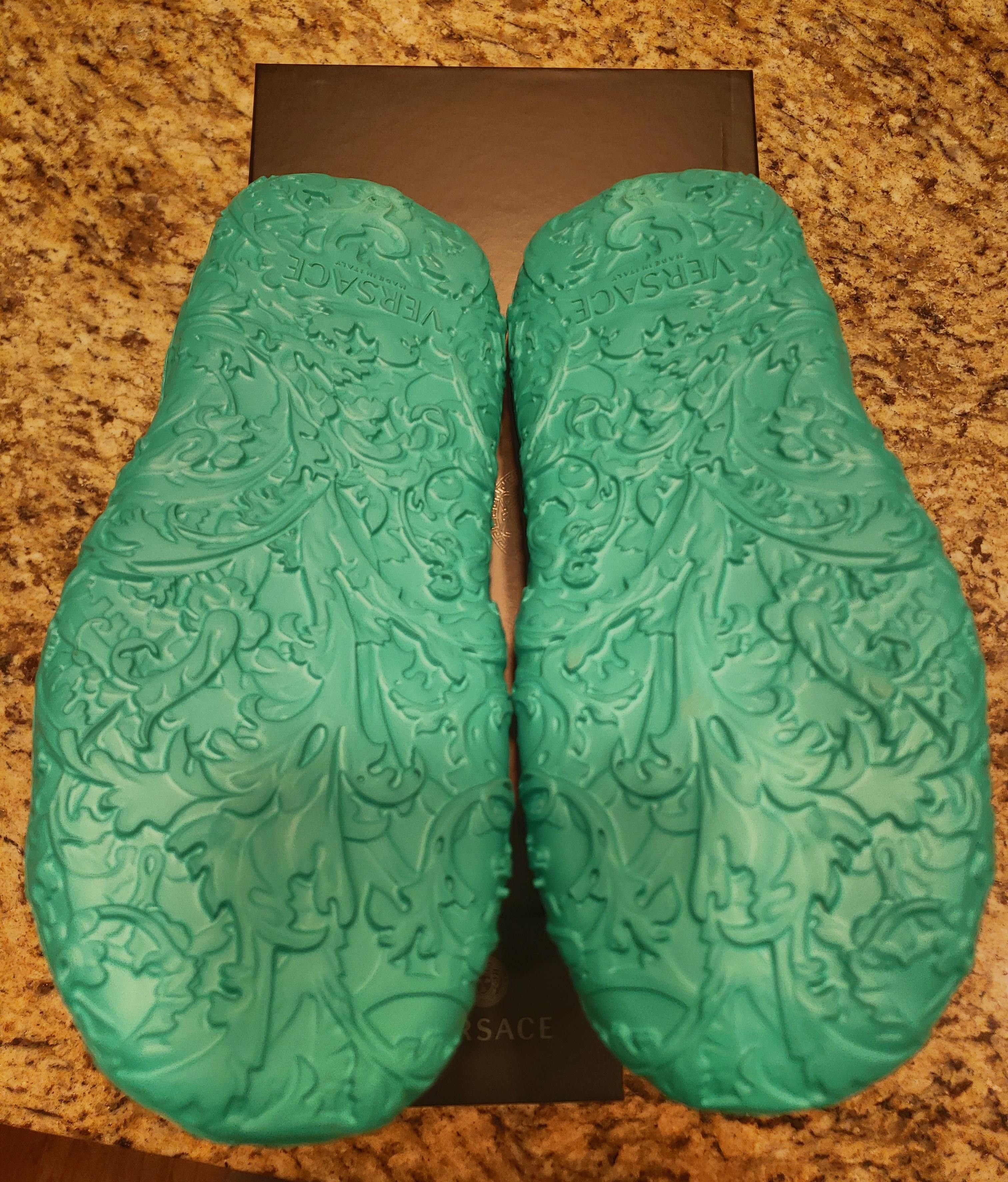 Versace Versace Baroque Medusa Slides Size US 9 / EU 42 - 2 Thumbnail