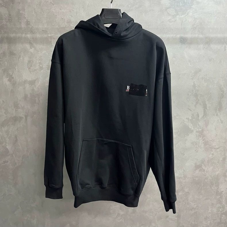 Balenciaga Balenciaga Black Logo Print Hoodie from Balenciaga-2506 Size US S / EU 44-46 / 1 - 1 Thumbnail