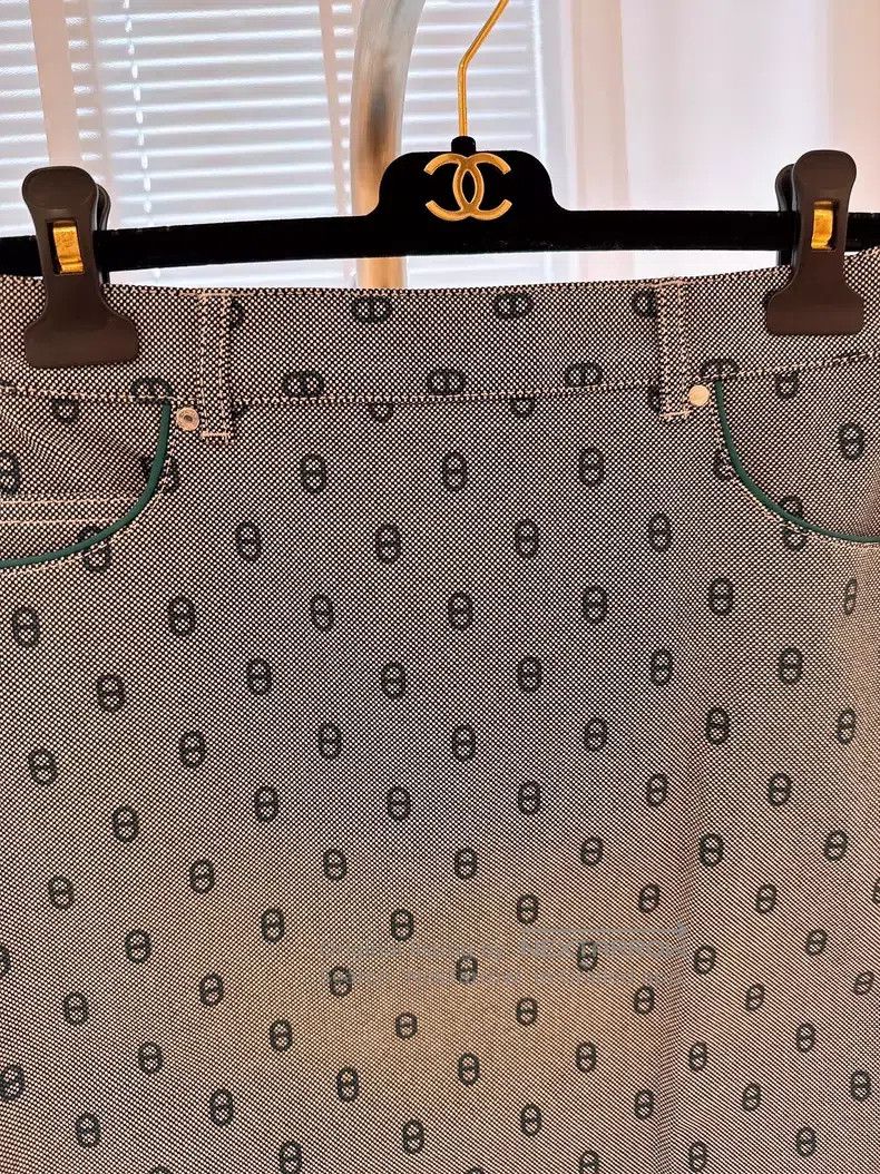 Hermes Hermes Pig Nose Button Denim Skirt Size 42" / US 20 - 2 Thumbnail