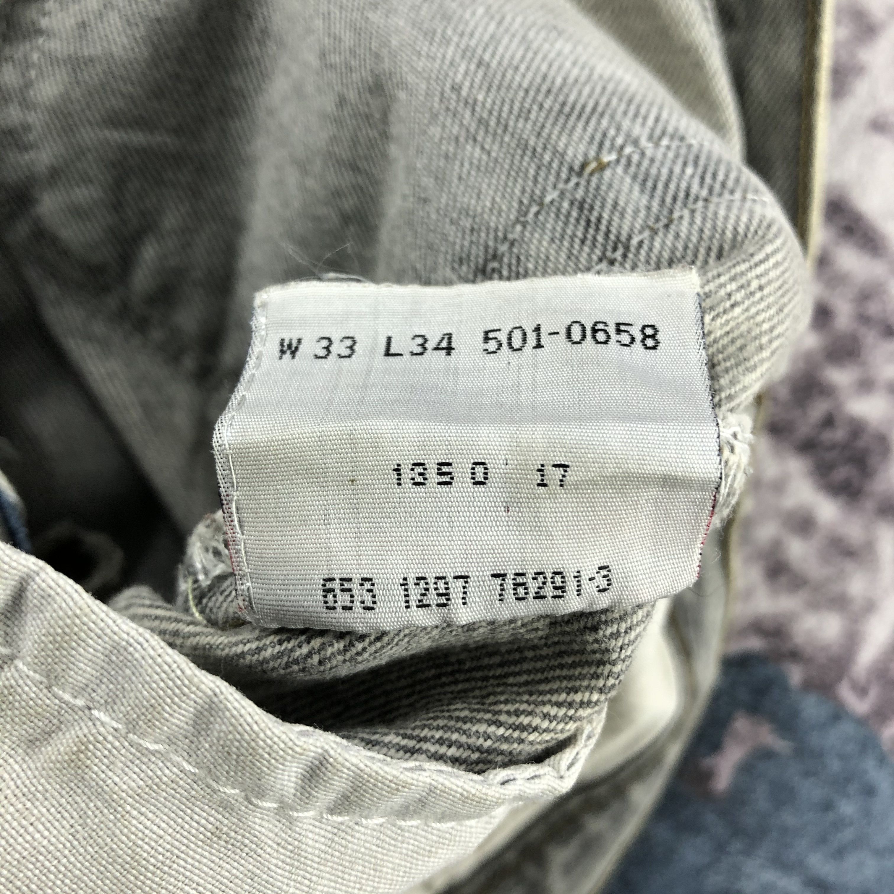 Levi's Vintage 90s Distress Levis 501 Jeans-JM2559 Size US 33 - 17 Thumbnail