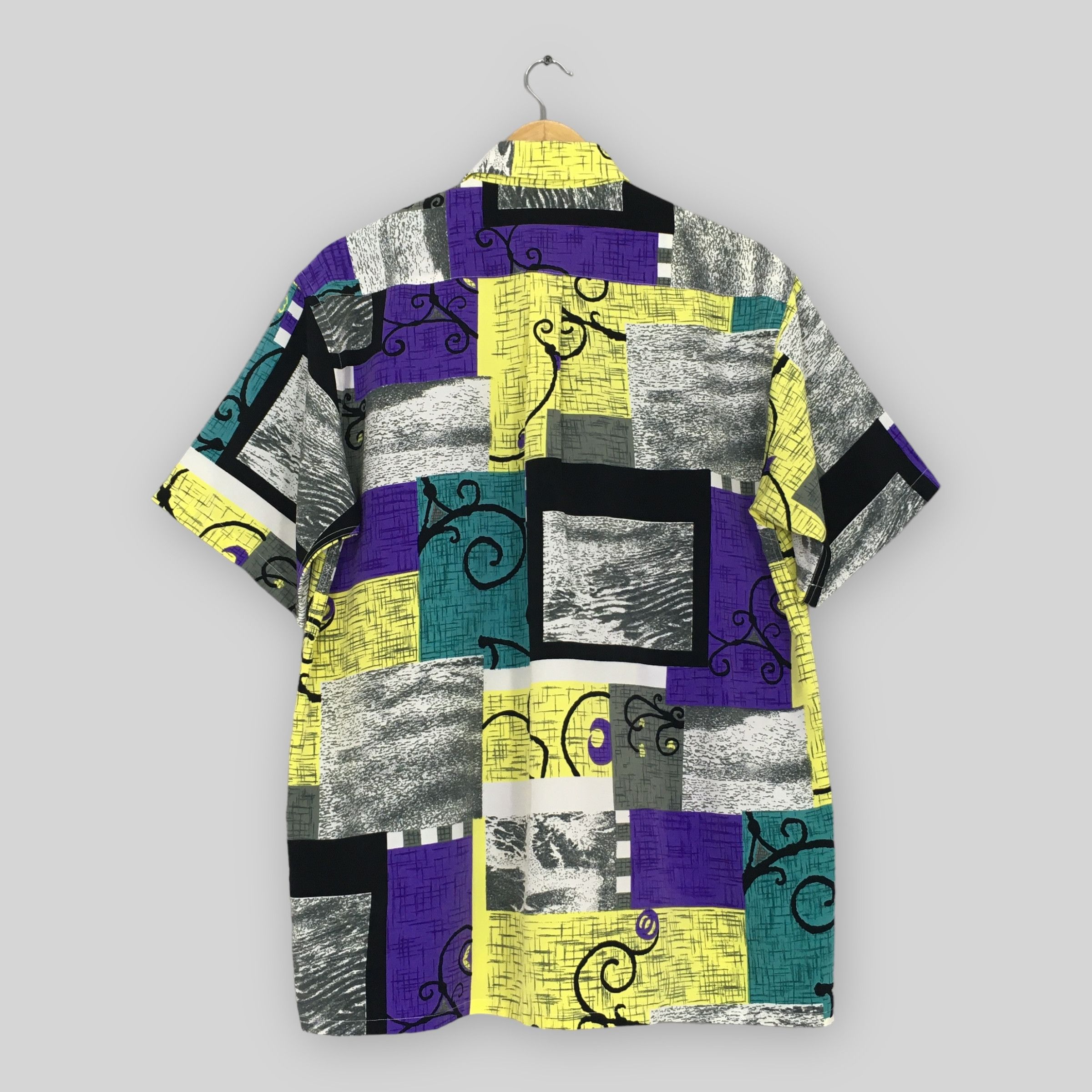 Other Vintage Orlando Novelty Baroque Polyester Shirt Large Size US L / EU 52-54 / 3 - 6 Thumbnail