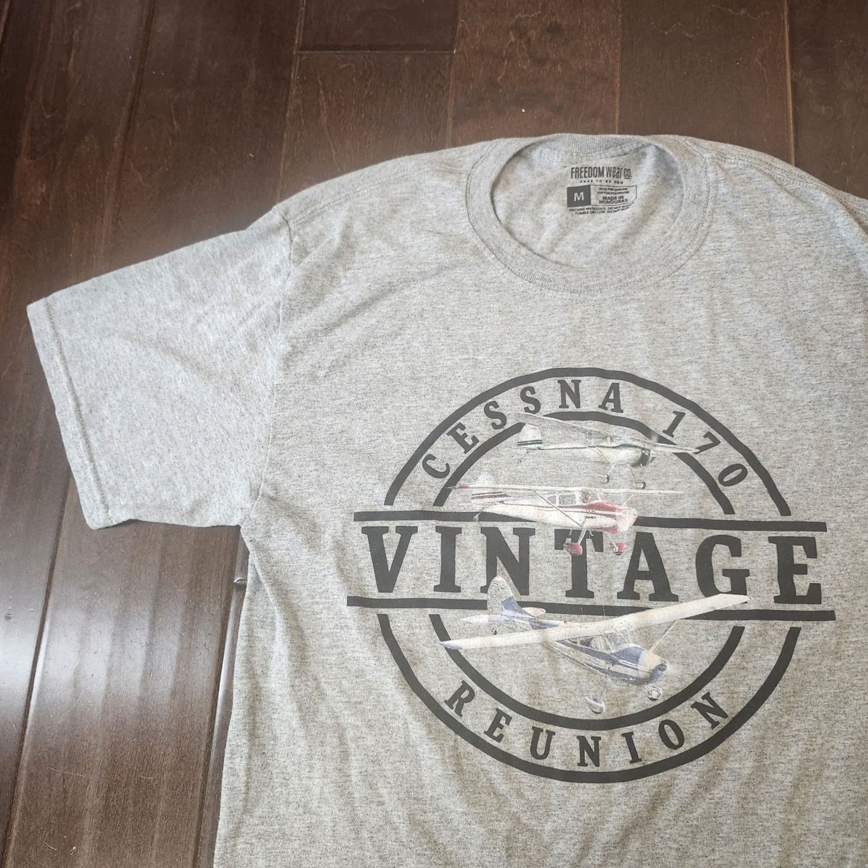 Vintage Cessna 170 Graphic Print T Shirt Vintage Reunion Mens Medium Gray Crew Neck Short Sleeve Cotton Polyester Bre breathable USA Freedom Wear Size US M / EU 48-50 / 2 - 4 Thumbnail