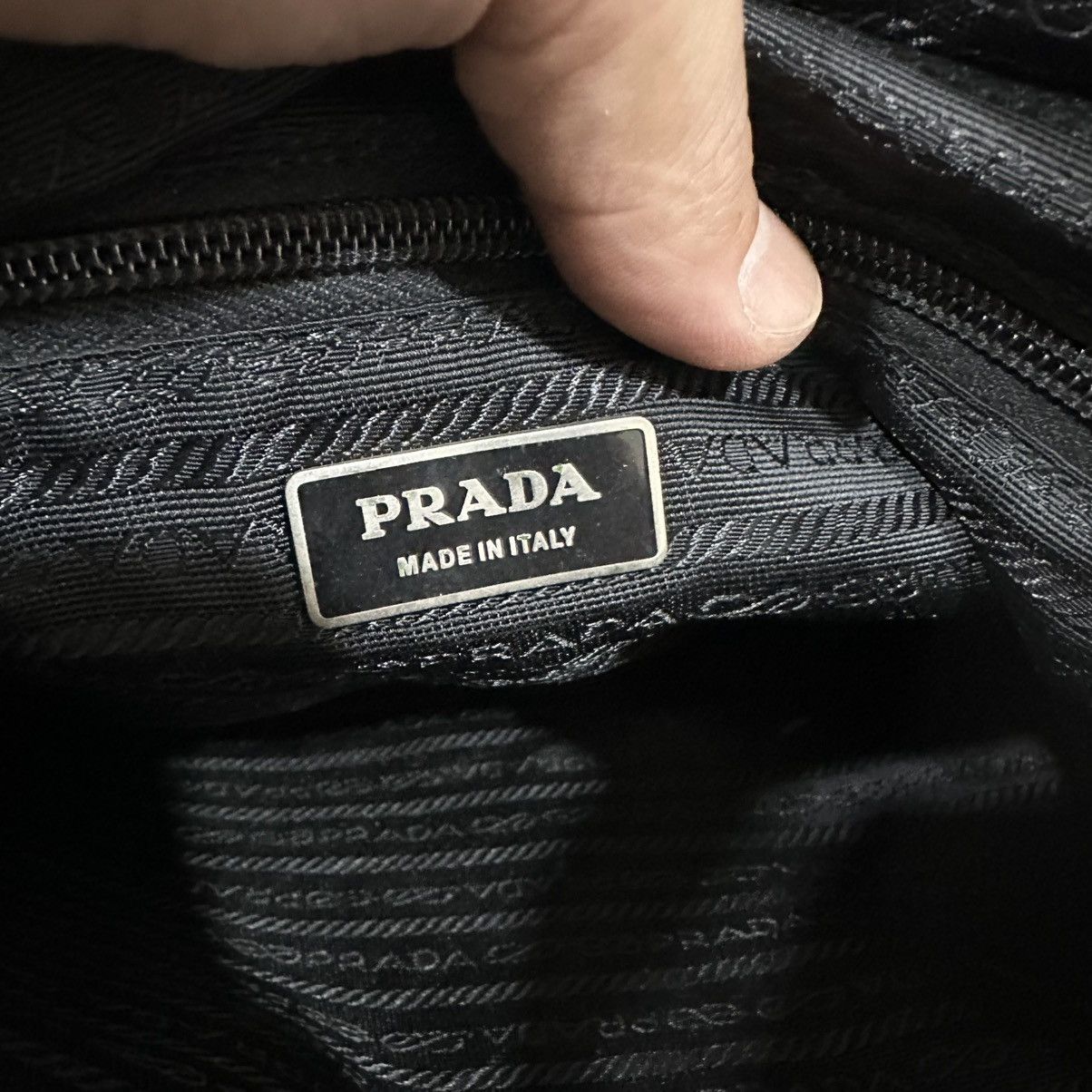 Prada AUTHENTIC PRADA TESSUTO NYLON CROSSBODY SLING BAG Size ONE SIZE - 12 Thumbnail