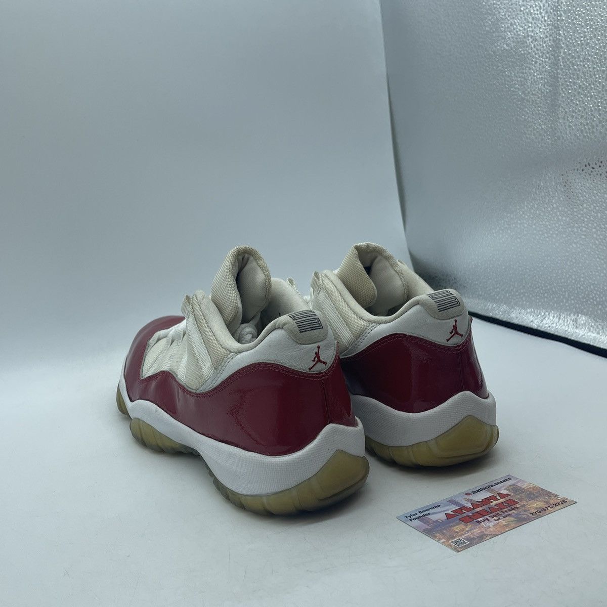 Jordan Brand Air Jordan 11 low cherry Size US 11 / EU 44 - 4 Thumbnail