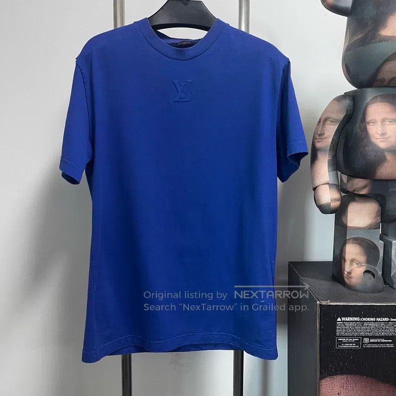 Louis Vuitton Louis Vuitton Embossed short sleeve Size US M / EU 48-50 / 2 - 1 Thumbnail
