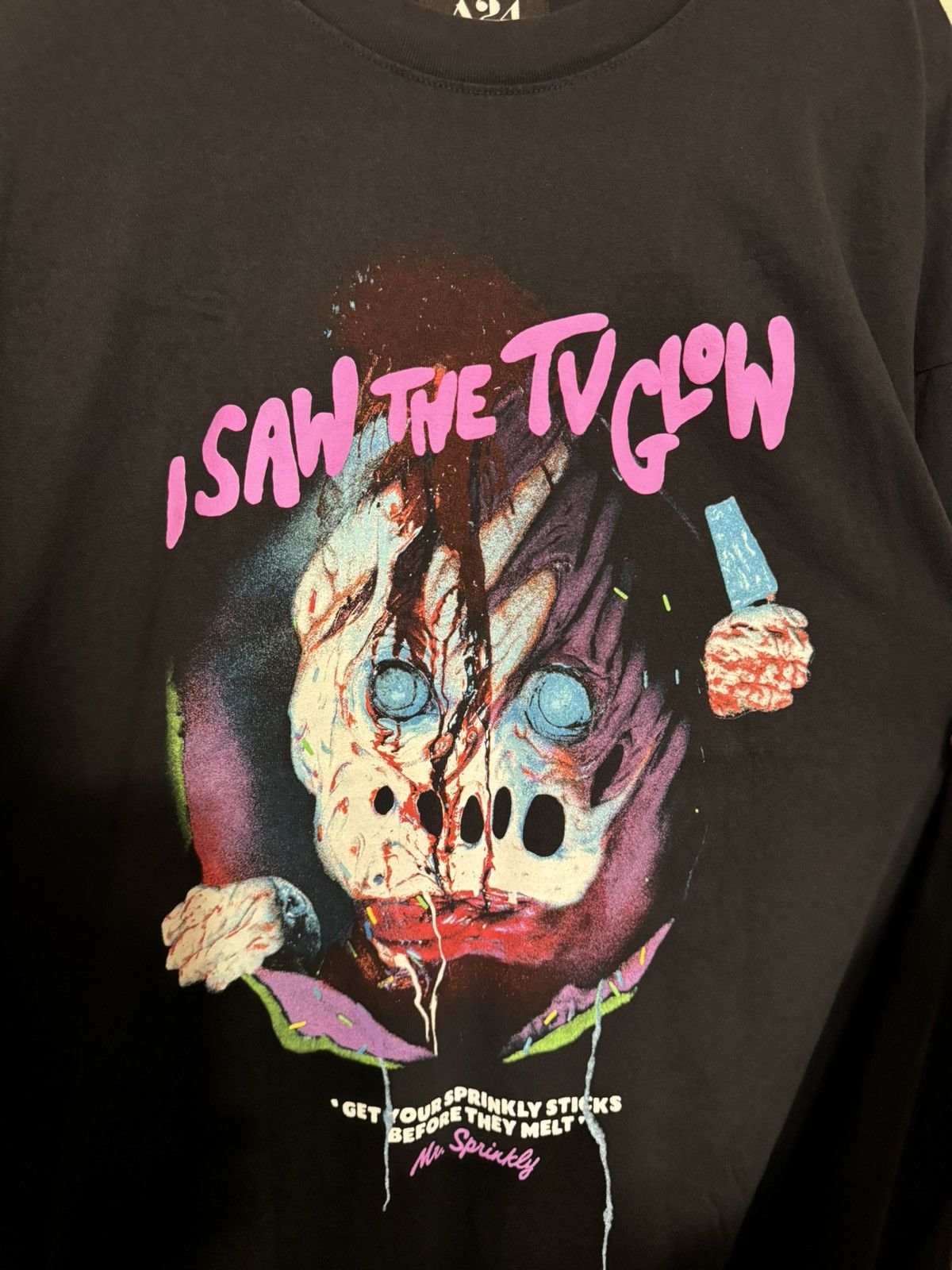 A24 × Online Ceramics I Saw The TV Glow A24 Puff Print Black Tee