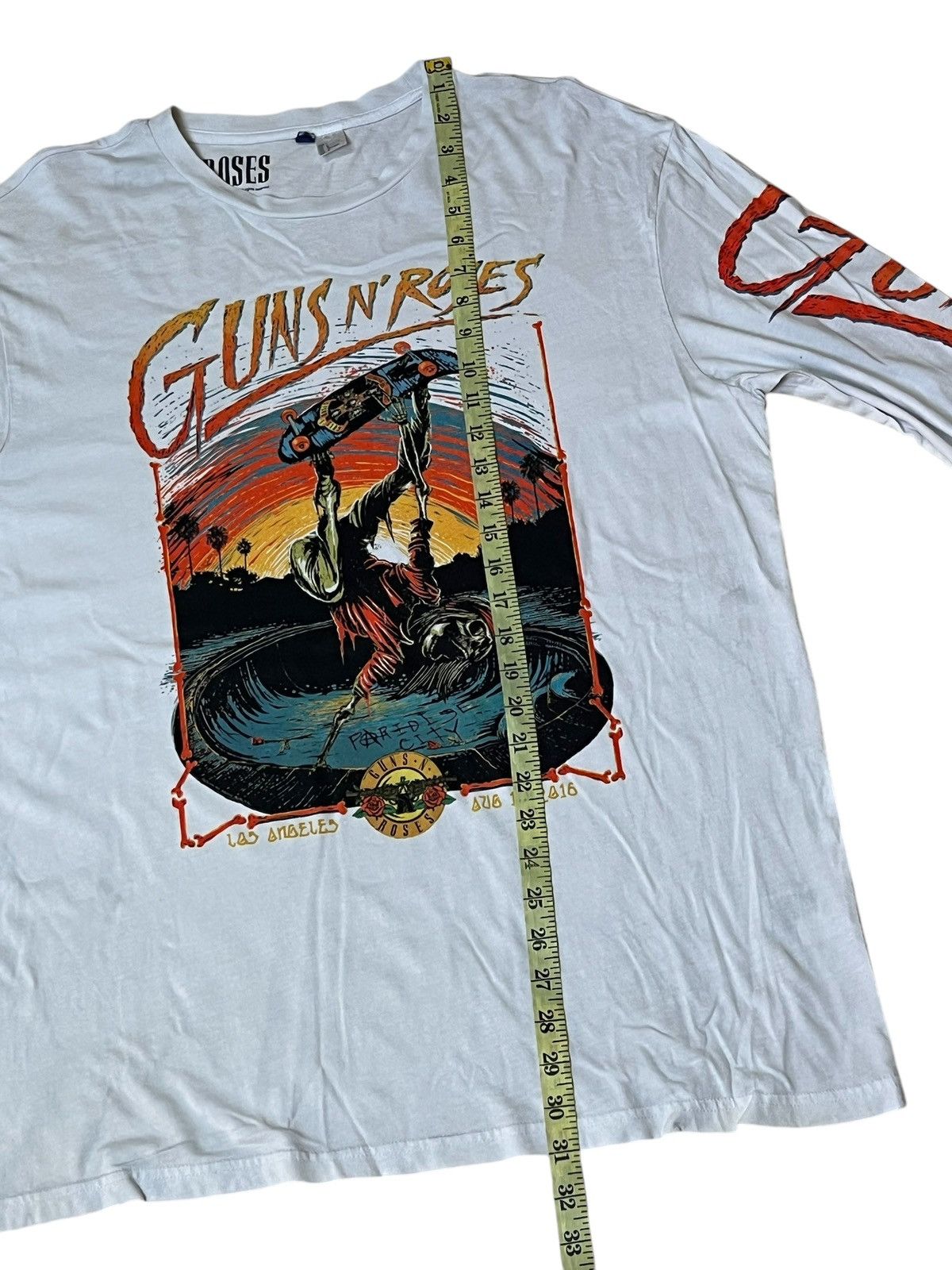 Guns N' Roses GUNS N ROSES LOS ANGELES 2016 LONG SLEEVE T SHIRT Size US L / EU 52-54 / 3 - 9 Thumbnail