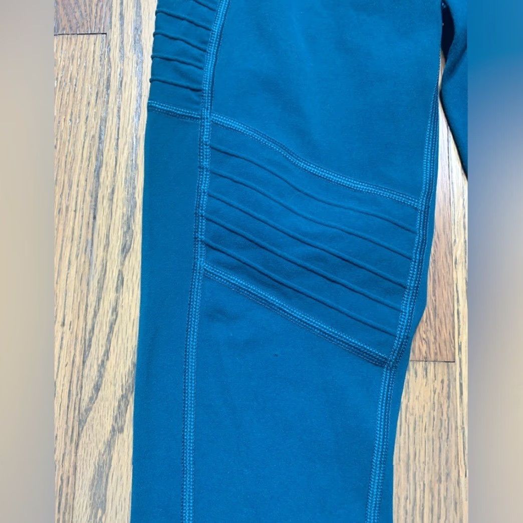 Athleta Athleta Leggings XS Blue Women Regular Ankle Pilling Rechecked Size 26" / US 2 / IT 38 - 2 Thumbnail