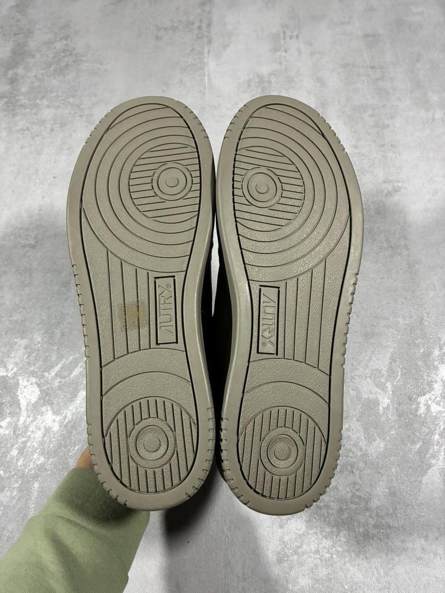 AUTRY Autry Medalist Khaki US 9 New – Vintage Tennis Sneaker Size US 9 / EU 42 - 14 Thumbnail
