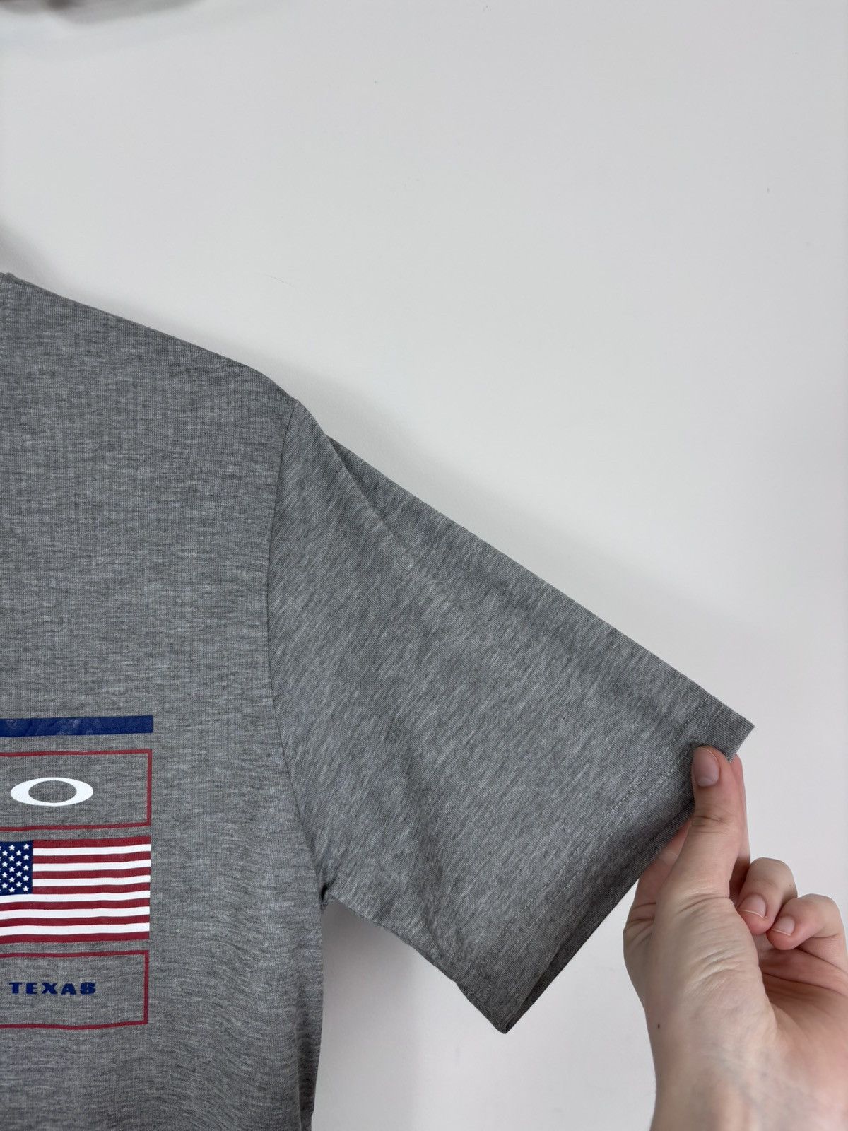 Oakley Oakley Gray Melange NWT Texas USA T-Shirt Tee Men’s Big Logo Size US S / EU 44-46 / 1 - 8 Thumbnail