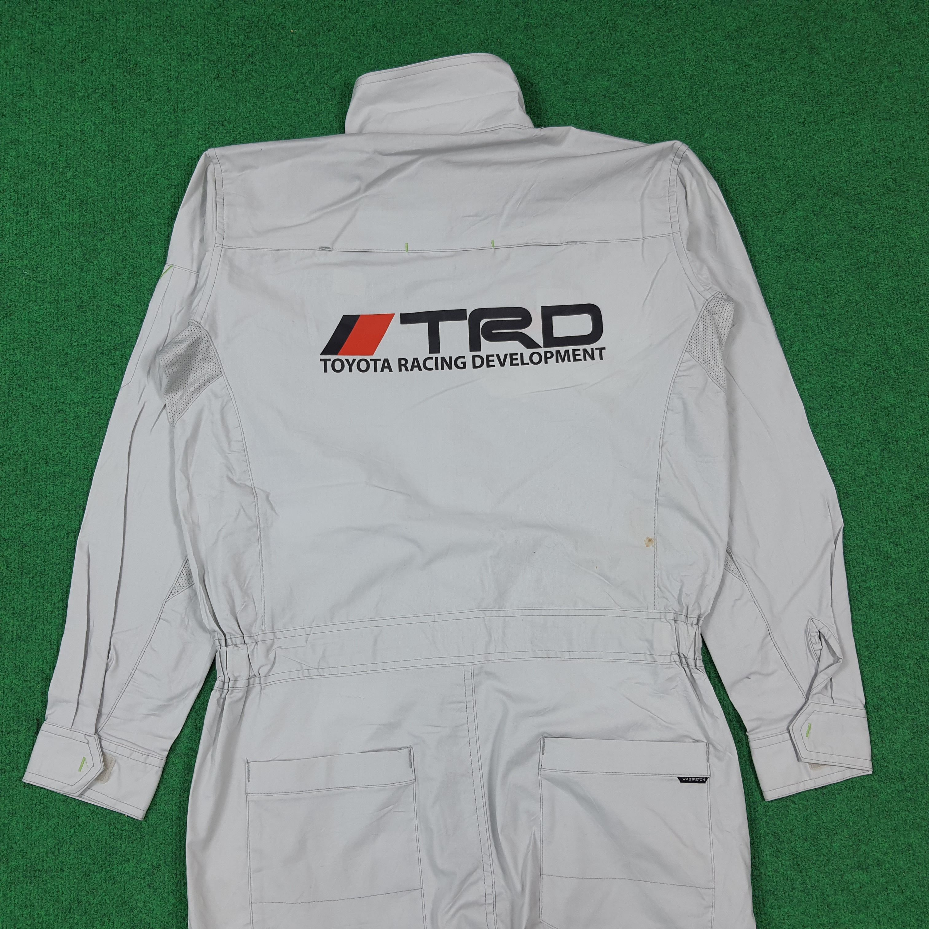 Japanese Brand Vintage TRD Toyota Motorsports Custom Coverall C286N17 Size US M / EU 48-50 / 2 - 1 Thumbnail