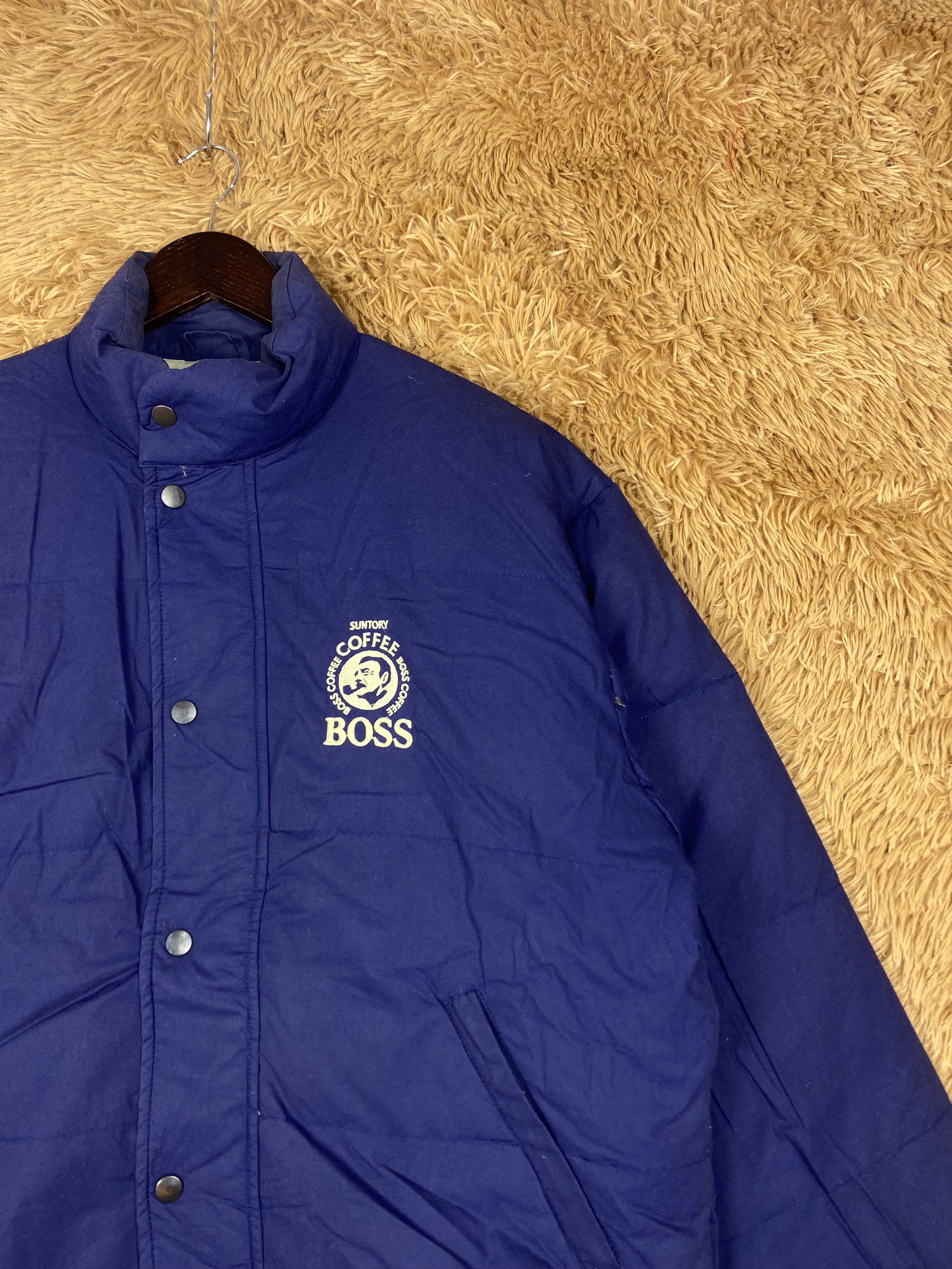 Japanese Brand Vintage Suntory Boss Coffee Puffer Jacket DJ783 Size US M / EU 48-50 / 2 - 3 Thumbnail