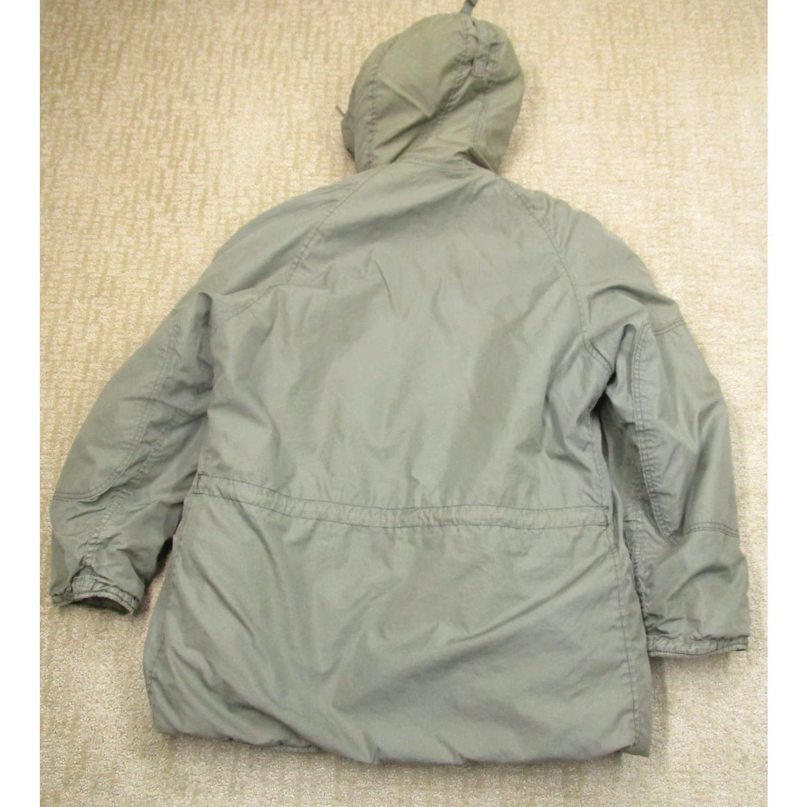 Vintage VINTAGE USAF Parka Coat Men M Green NF-3B Vietnam Military Fur Hood Winter Outdoor Army USA 60s 70s Size US M / EU 48-50 / 2 - 6 Thumbnail