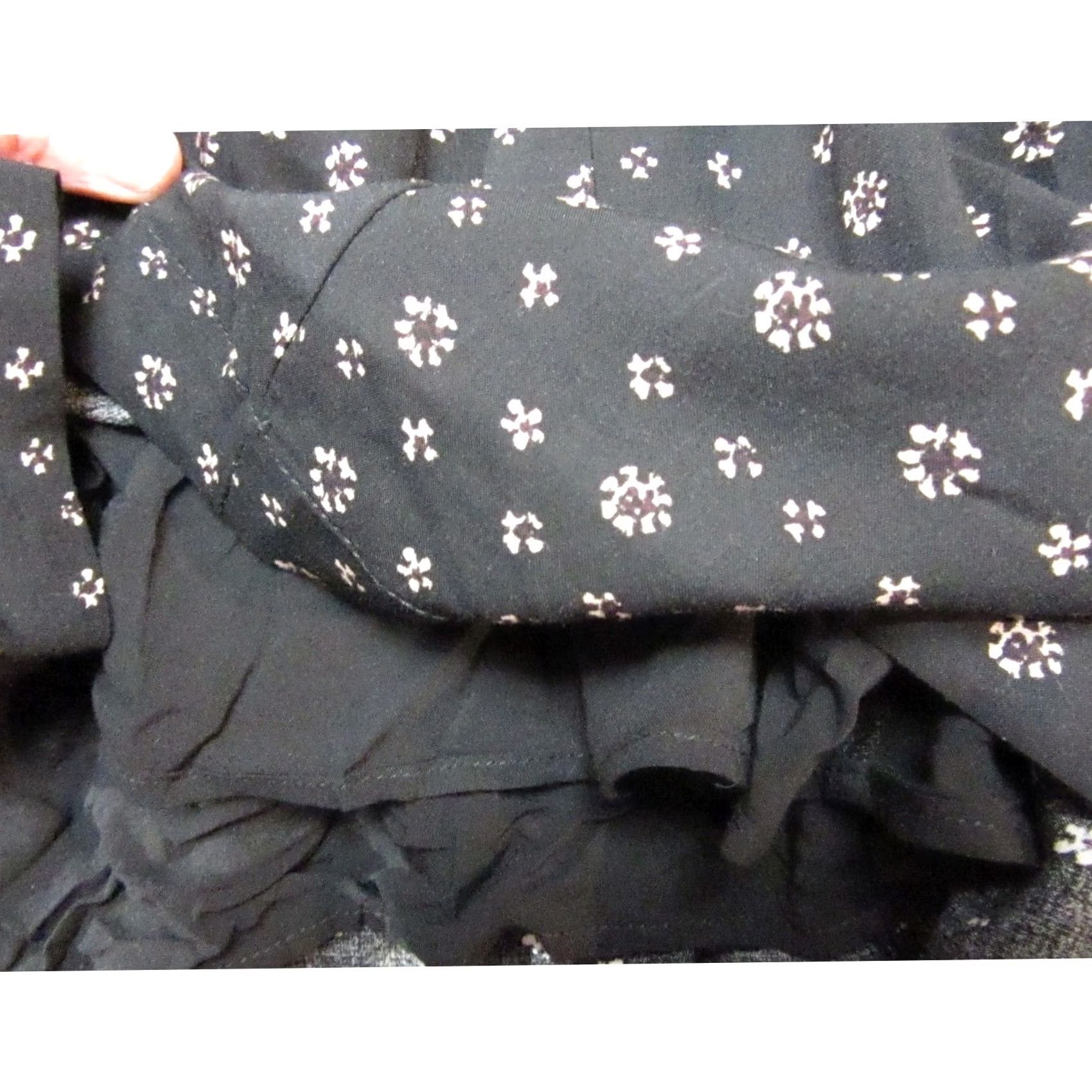 Free People Free People Mini Dress Womens L Black Rayon Mixed Print Smocked Waist Size L / US 10 / IT 46 - 2 Thumbnail
