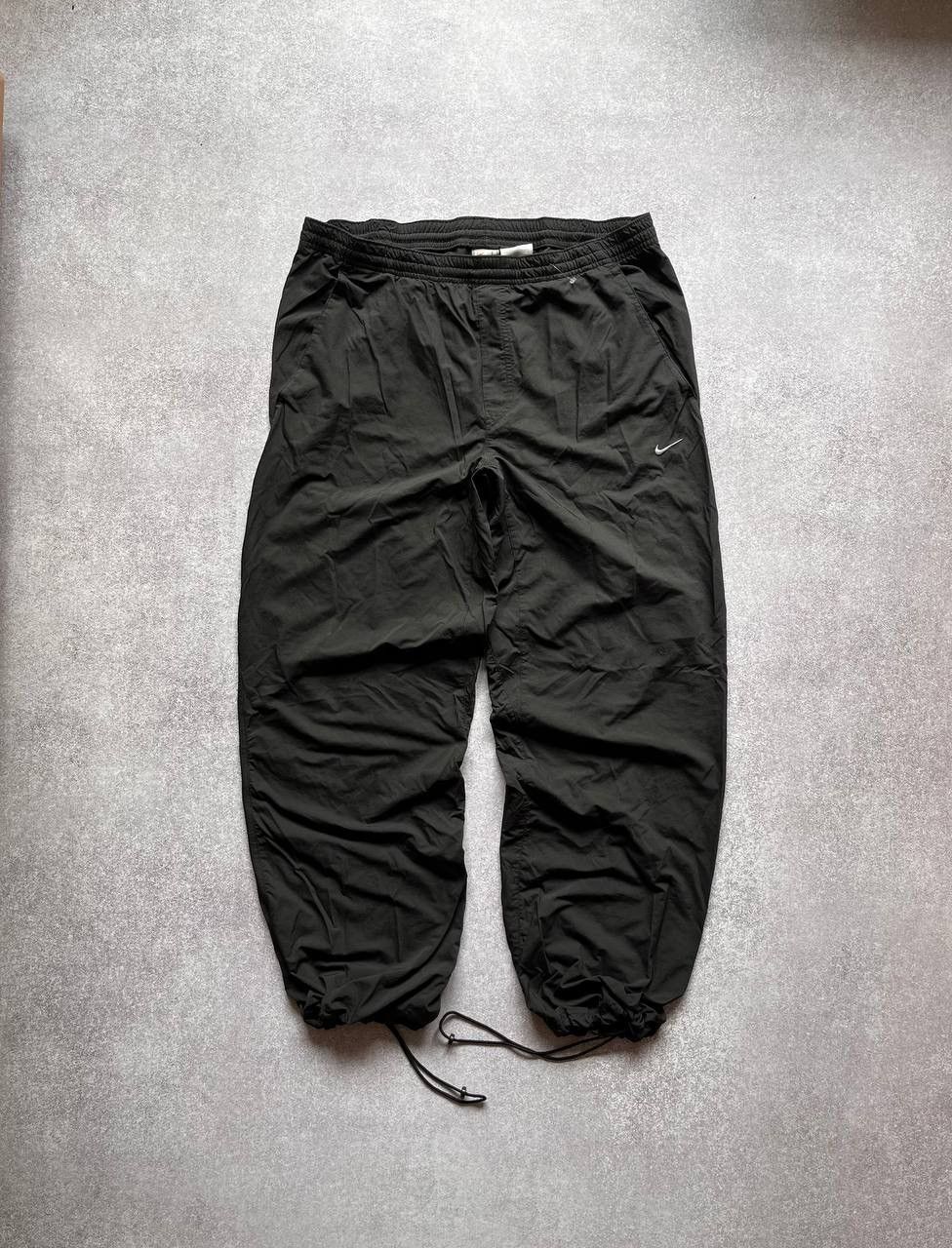 Nike × Vintage Vintage Nike Swoosh Baggy Trackpants Y2K L Size US 34 / EU 50 - 4 Thumbnail
