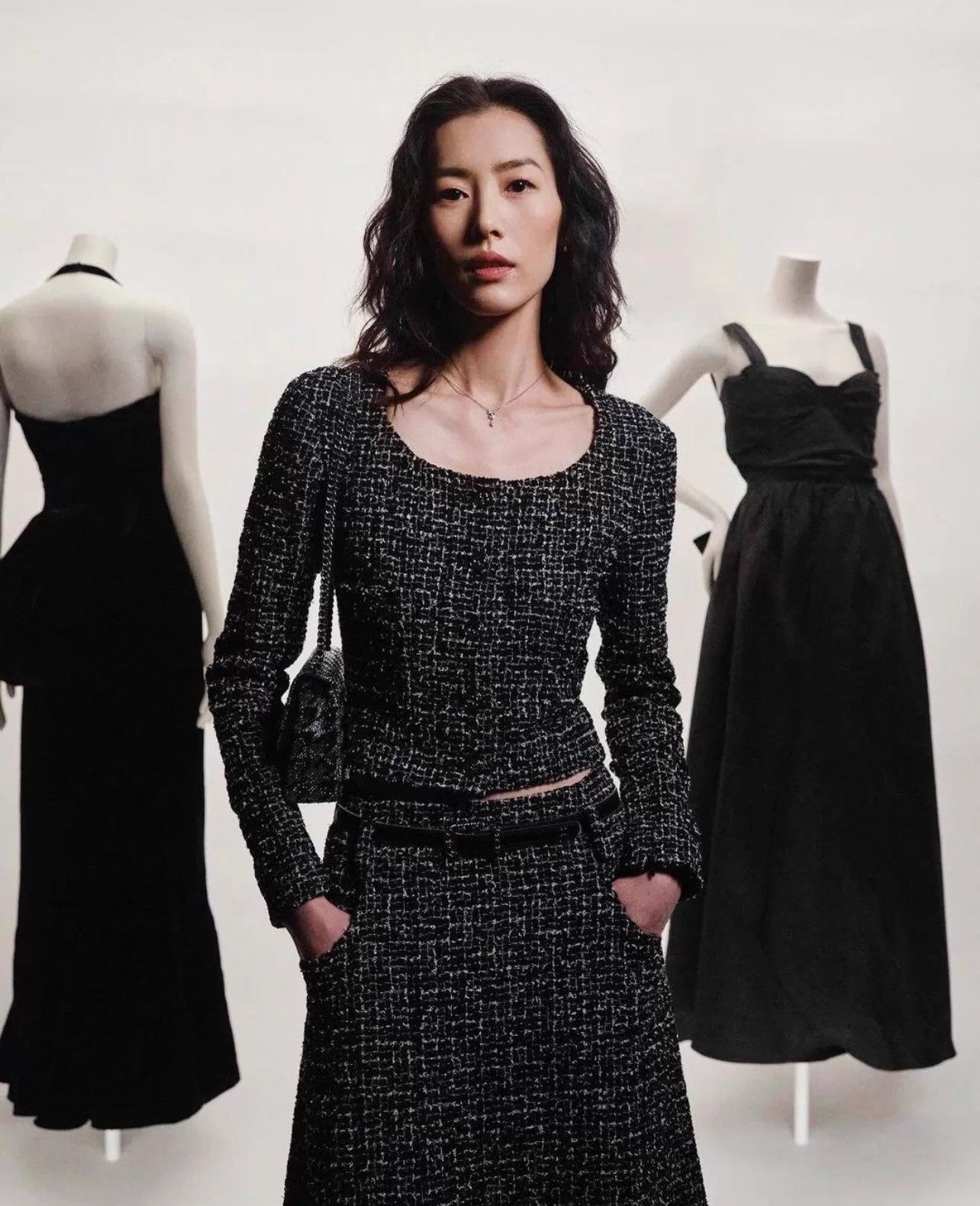 Chanel Chanel 24B Black White Glen Tweed Crew Jacket 34 Size XS / US 0-2 / IT 36-38 - 3 Thumbnail