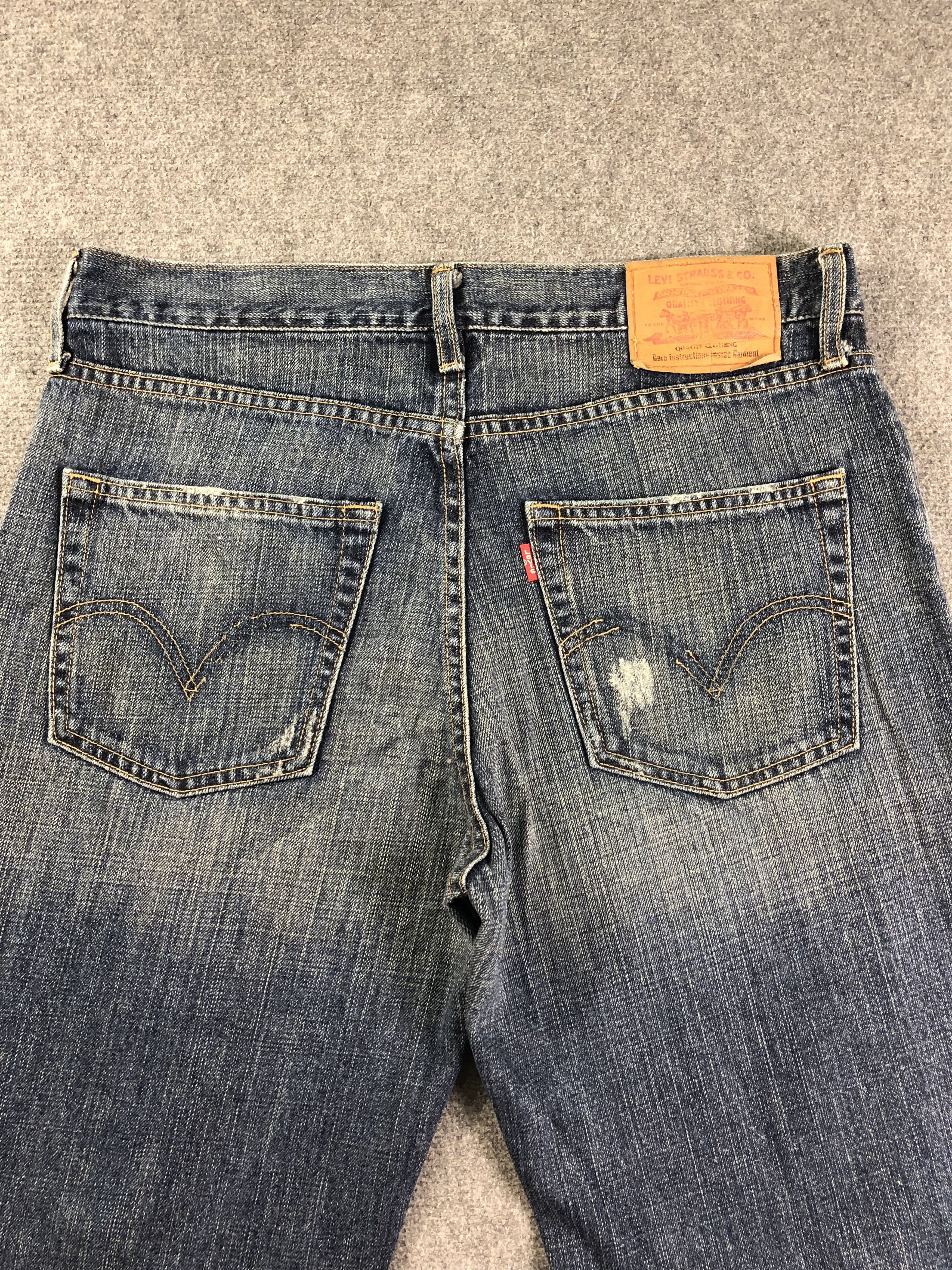 Levi's Faded Blue Levis Denim Jeans 35x31.5 Size US 35 - 8 Thumbnail
