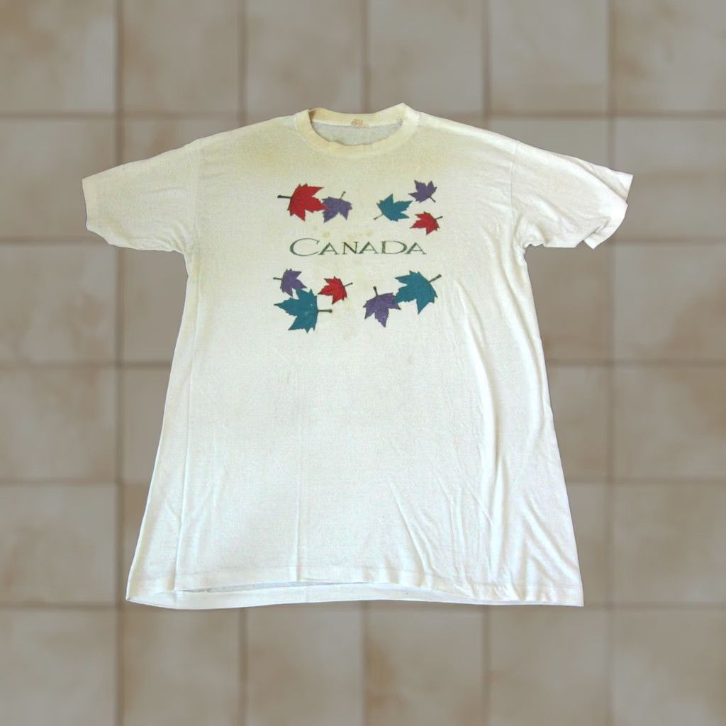 Vintage VINTAGE Canada Shirt Adult Extra Large XL White Leaves Casual Mens Single Stitch 80s Size US XL / EU 56 / 4 - 1 Thumbnail