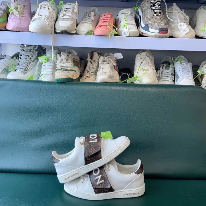Louis Vuitton Louis Vuitton Frontrow Low-top Fashion Sneakers -2508 Size US 5 / IT 35 - 7 Thumbnail