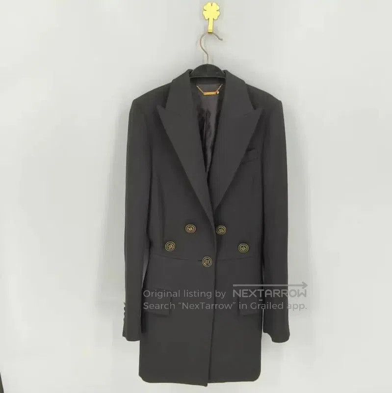 Givenchy Givenchy Black Women's Coat Size S . Size S / US 4 / IT 40 - 1 Thumbnail