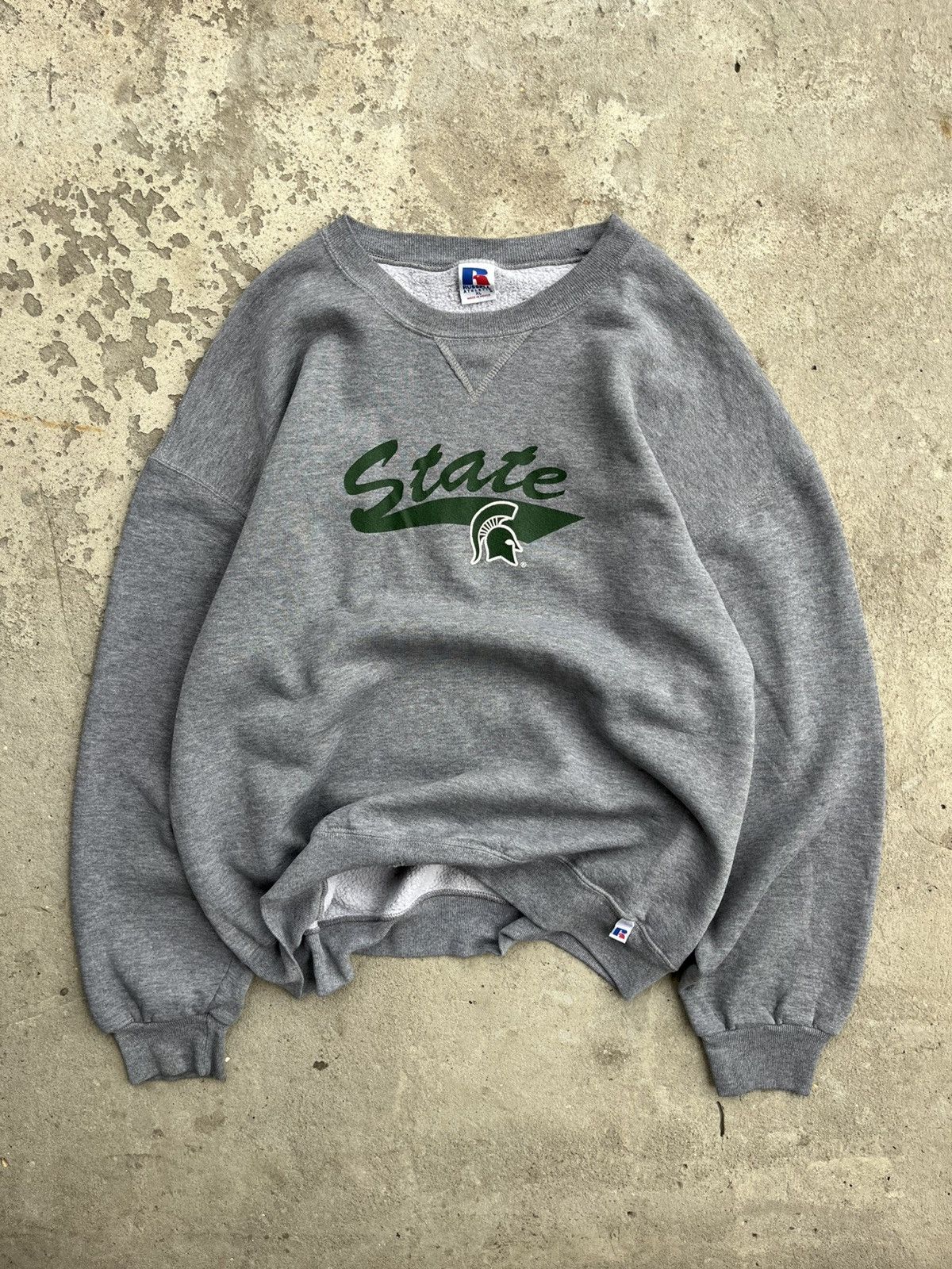 Russell Athletic 90’s Russell Athletic Vintage Boxy Baggy Oversize Sweatshirt Size US XL / EU 56 / 4 - 1 Thumbnail