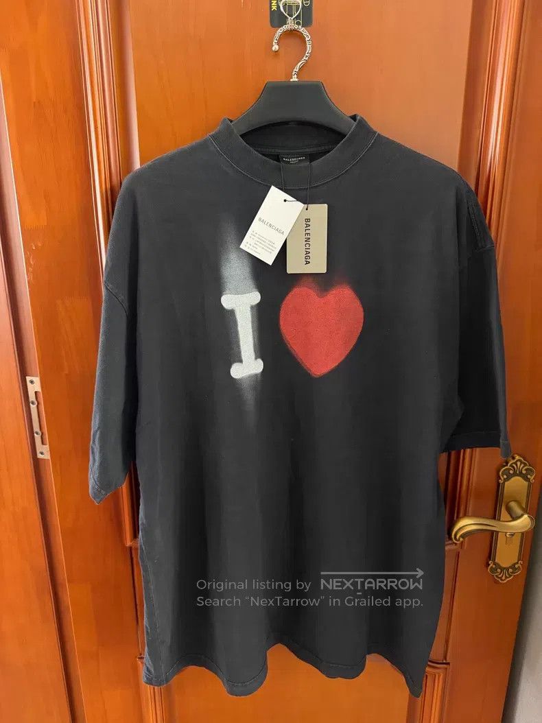 Balenciaga Balenciaga Black Heart Print Short Sleeve Size US M / EU 48-50 / 2 - 1 Thumbnail