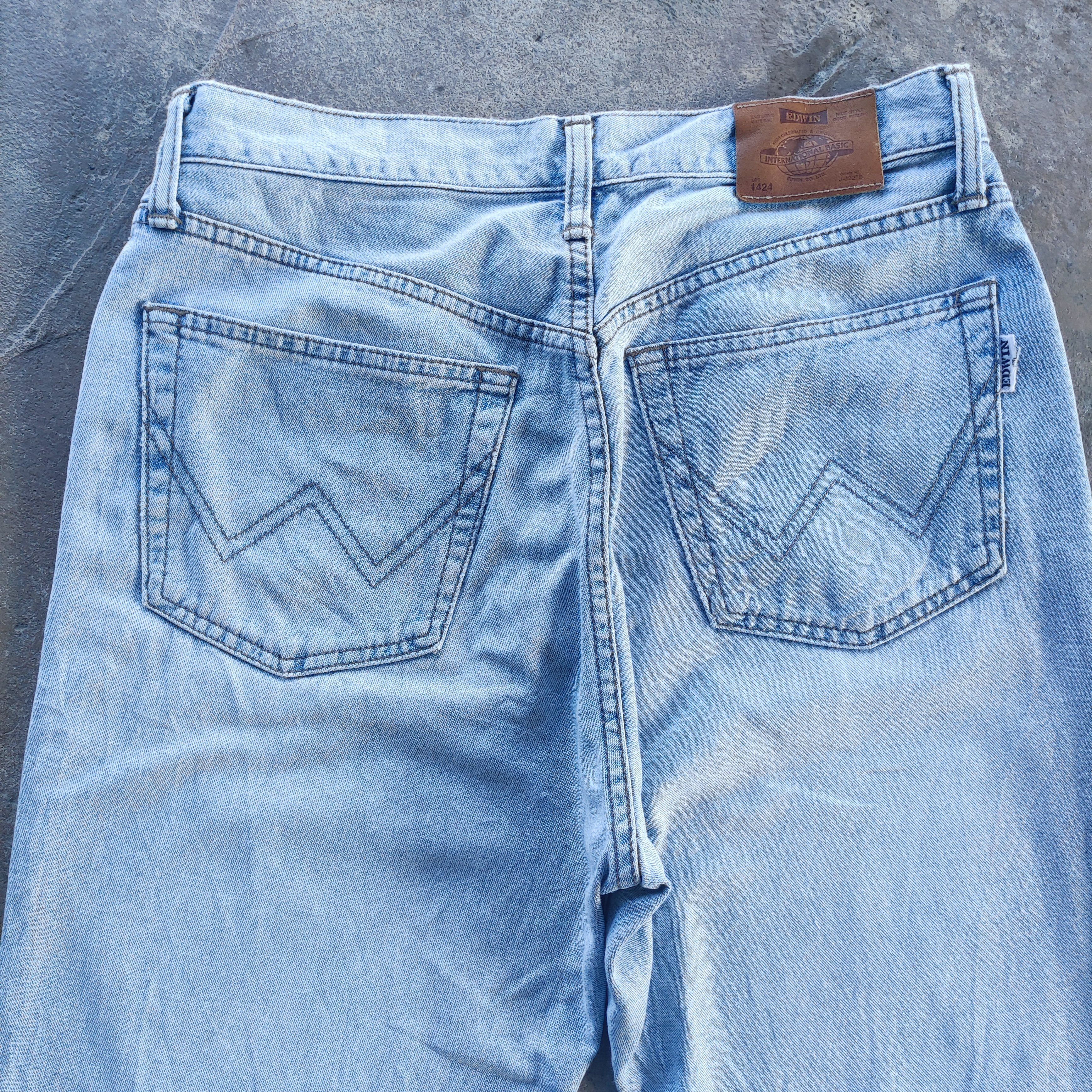 Edwin Vintage Edwin Brand Buggy Jeans Distressed Faded pants Size US 31 - 11 Thumbnail