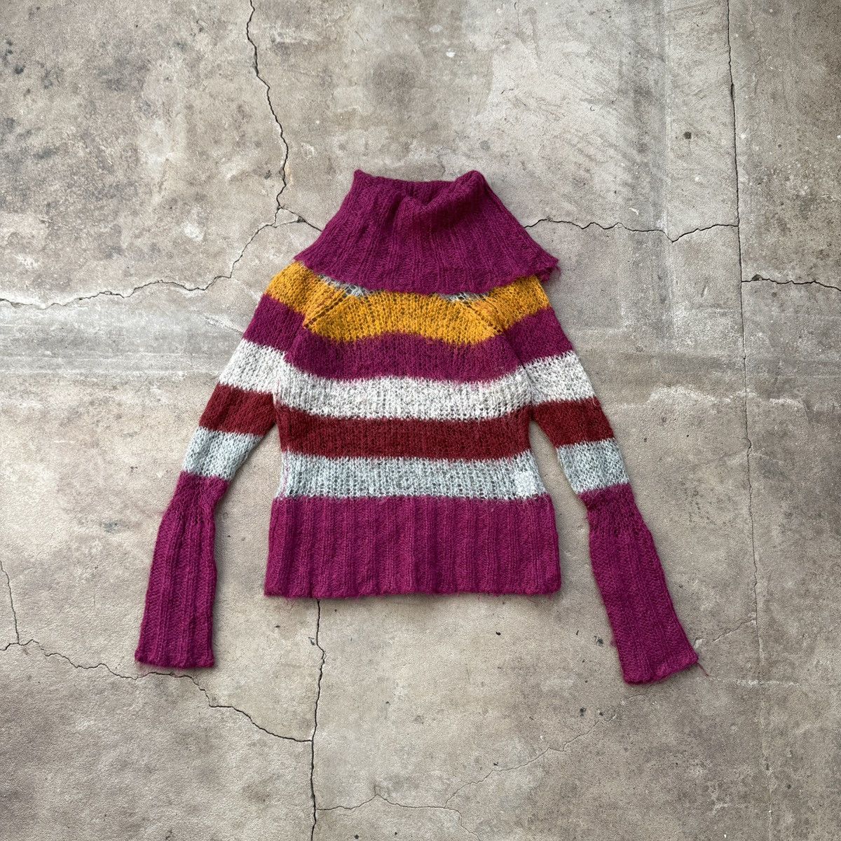 Japanese Brand × Vintage Y2K Only Mohair Sweater Size M / US 6-8 / IT 42-44 - 1 Thumbnail
