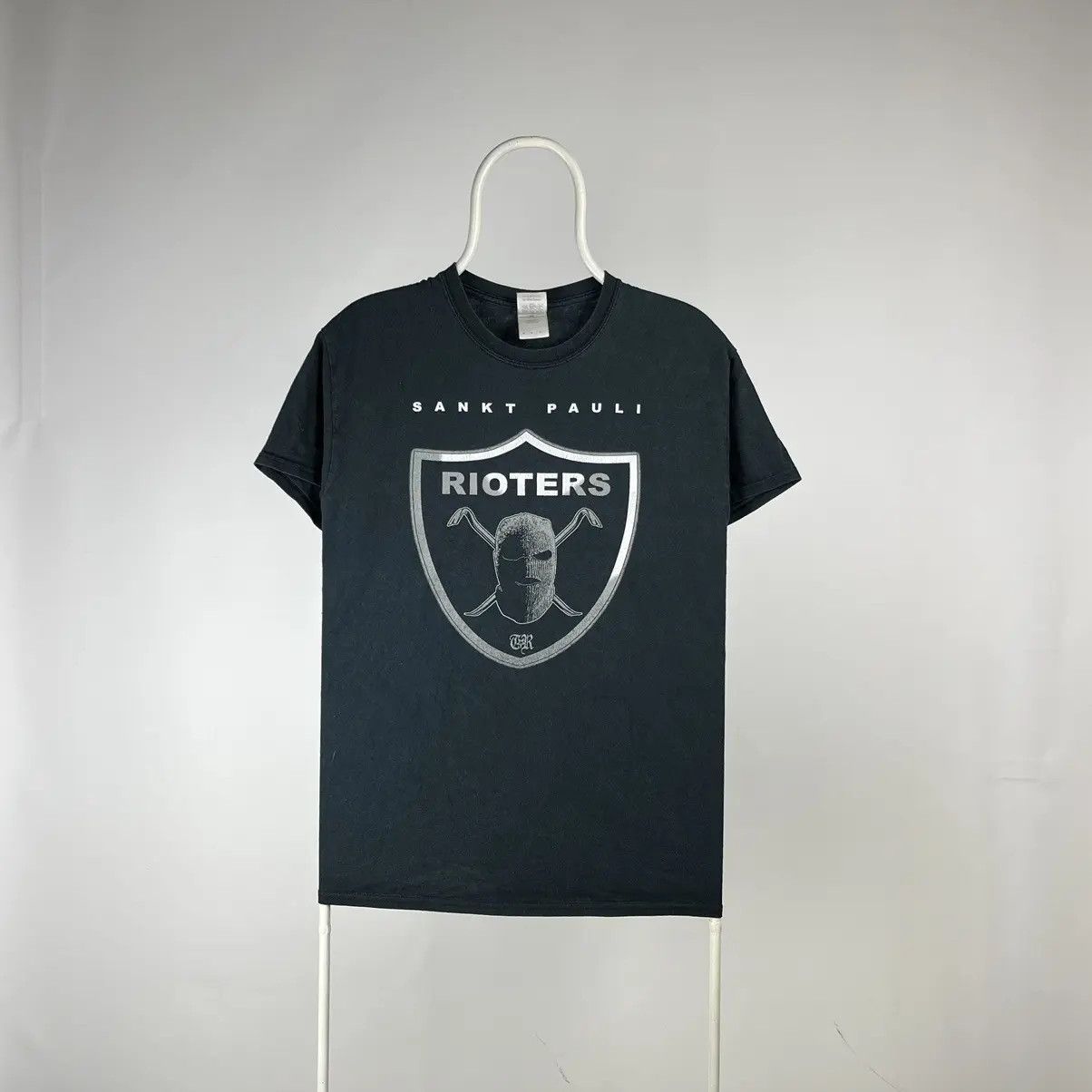Band Tees Sankt paul rioters T-shirt vintage band tee size Medium Size US M / EU 48-50 / 2 - 1 Thumbnail