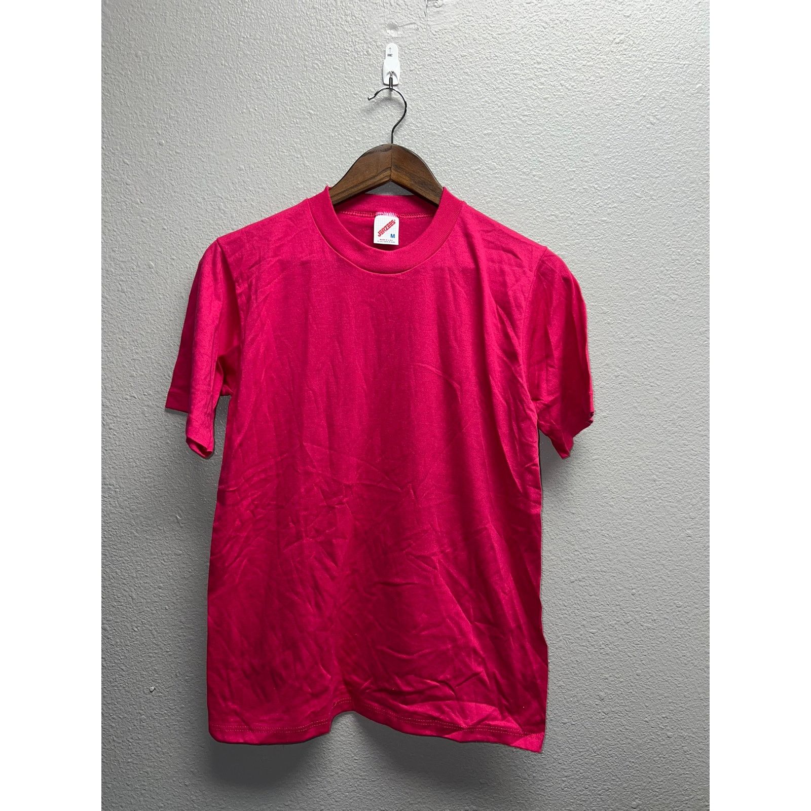 Jerzees 90s Vintage Jerzees Bright Pink Blank Shirt Tee 50/50 VTG M Size US M / EU 48-50 / 2 - 1 Thumbnail