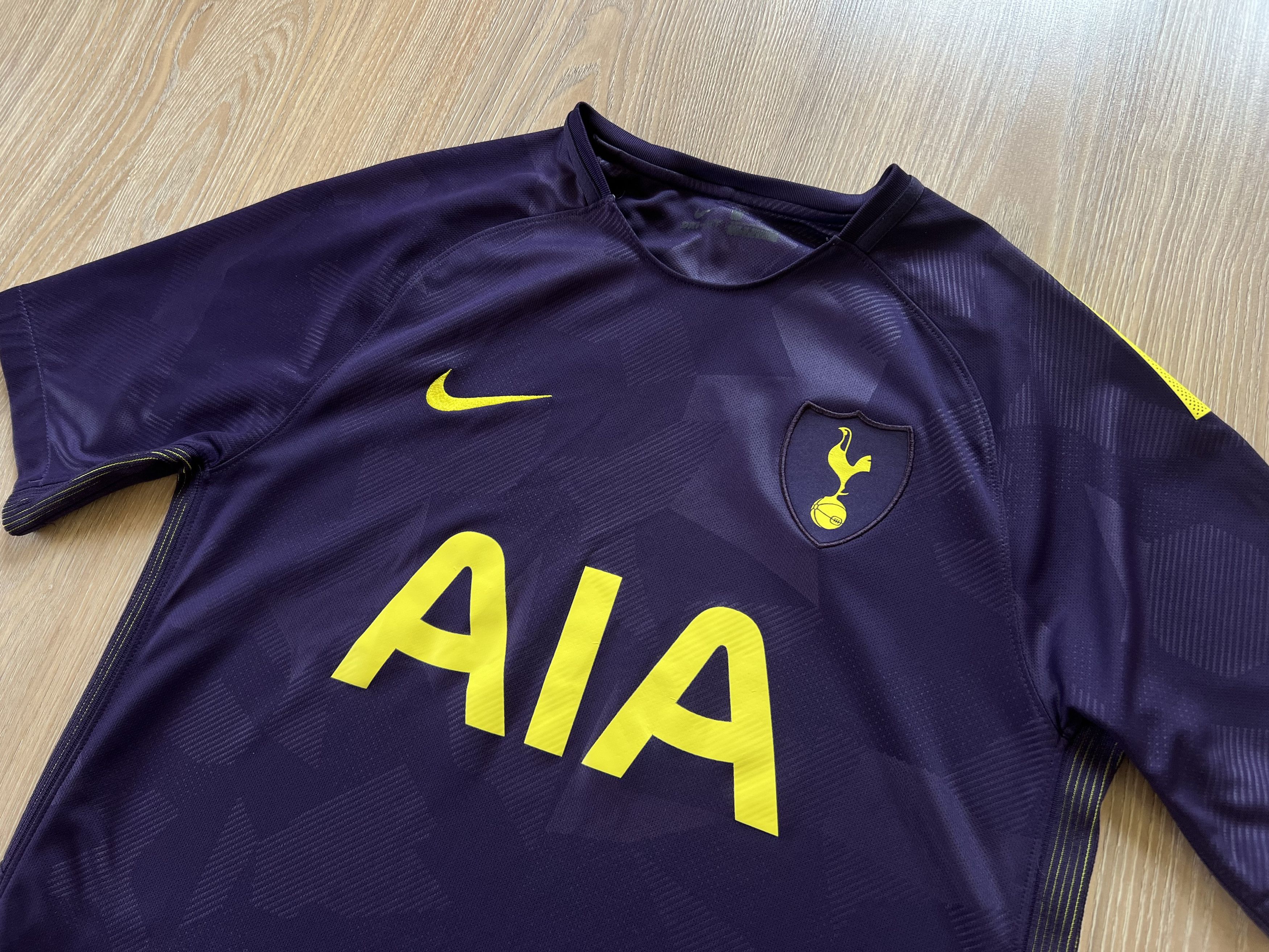 Nike Nike Tottenham Football Shirt 2017-2018 Size US M / EU 48-50 / 2 - 4 Thumbnail