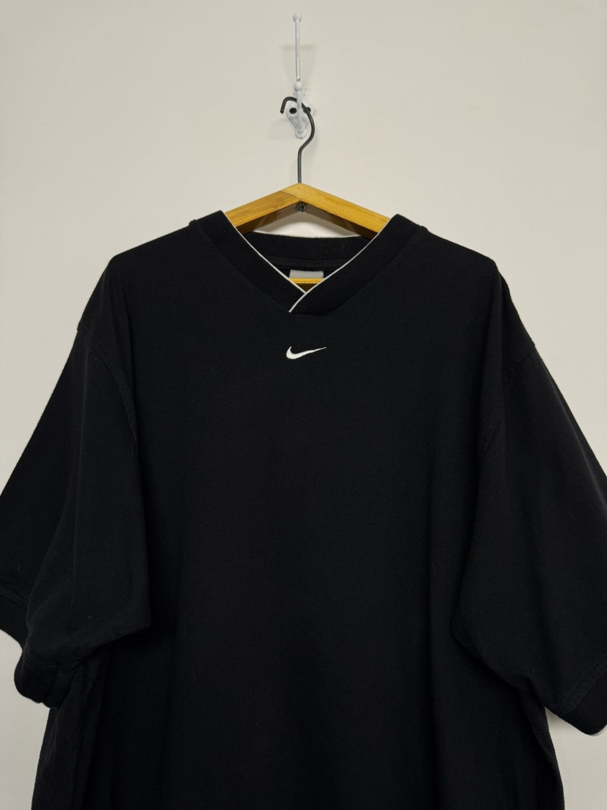 Nike Vintage Nike Center Swoosh Tee Y2K 90’s Streetwear rare Size US XL / EU 56 / 4 - 2 Thumbnail