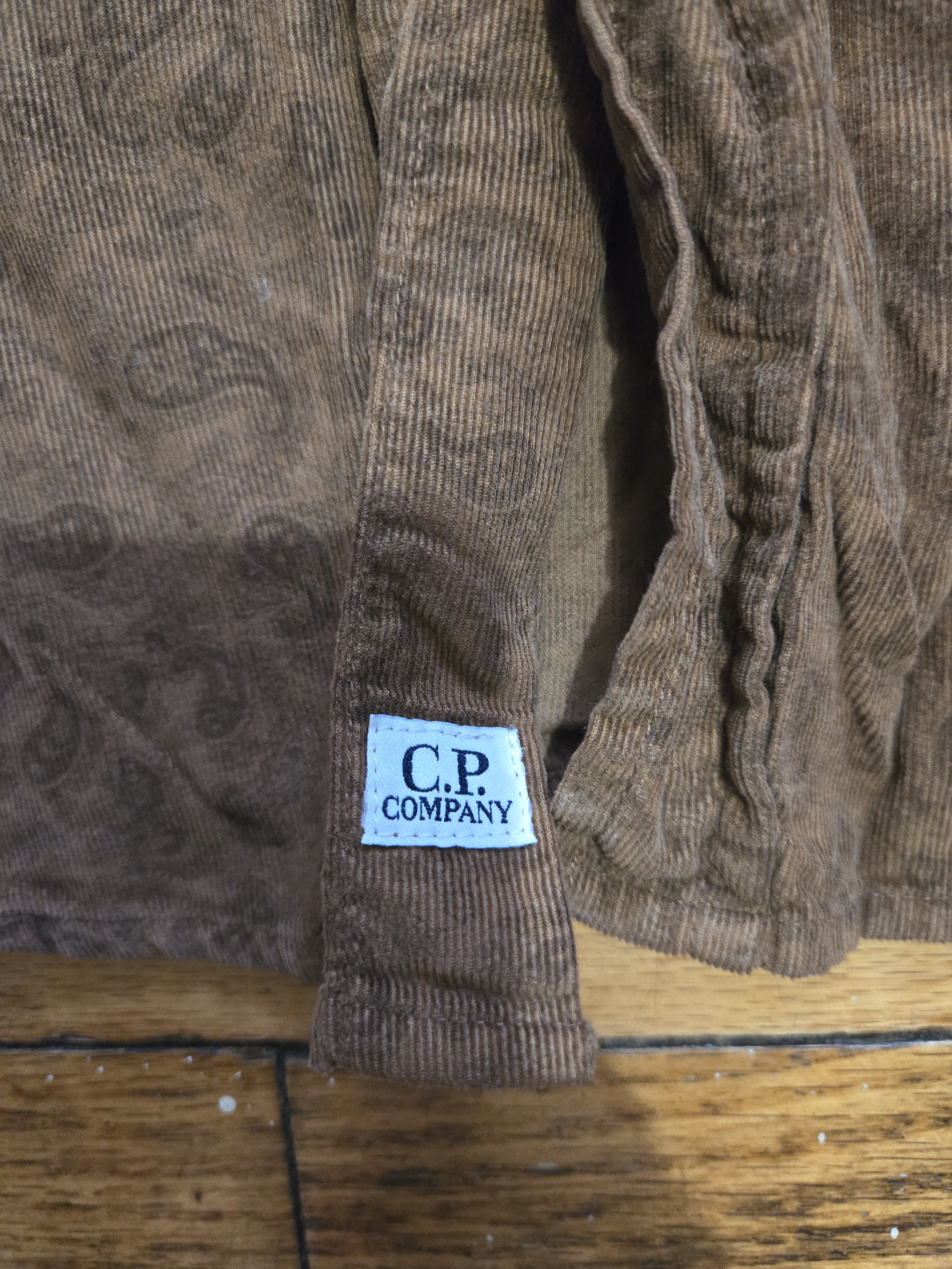 C.P. Company CP Company L/XL Paisley Corduroy Dress Brown Button Up Shirt Size US L / EU 52-54 / 3 - 3 Thumbnail