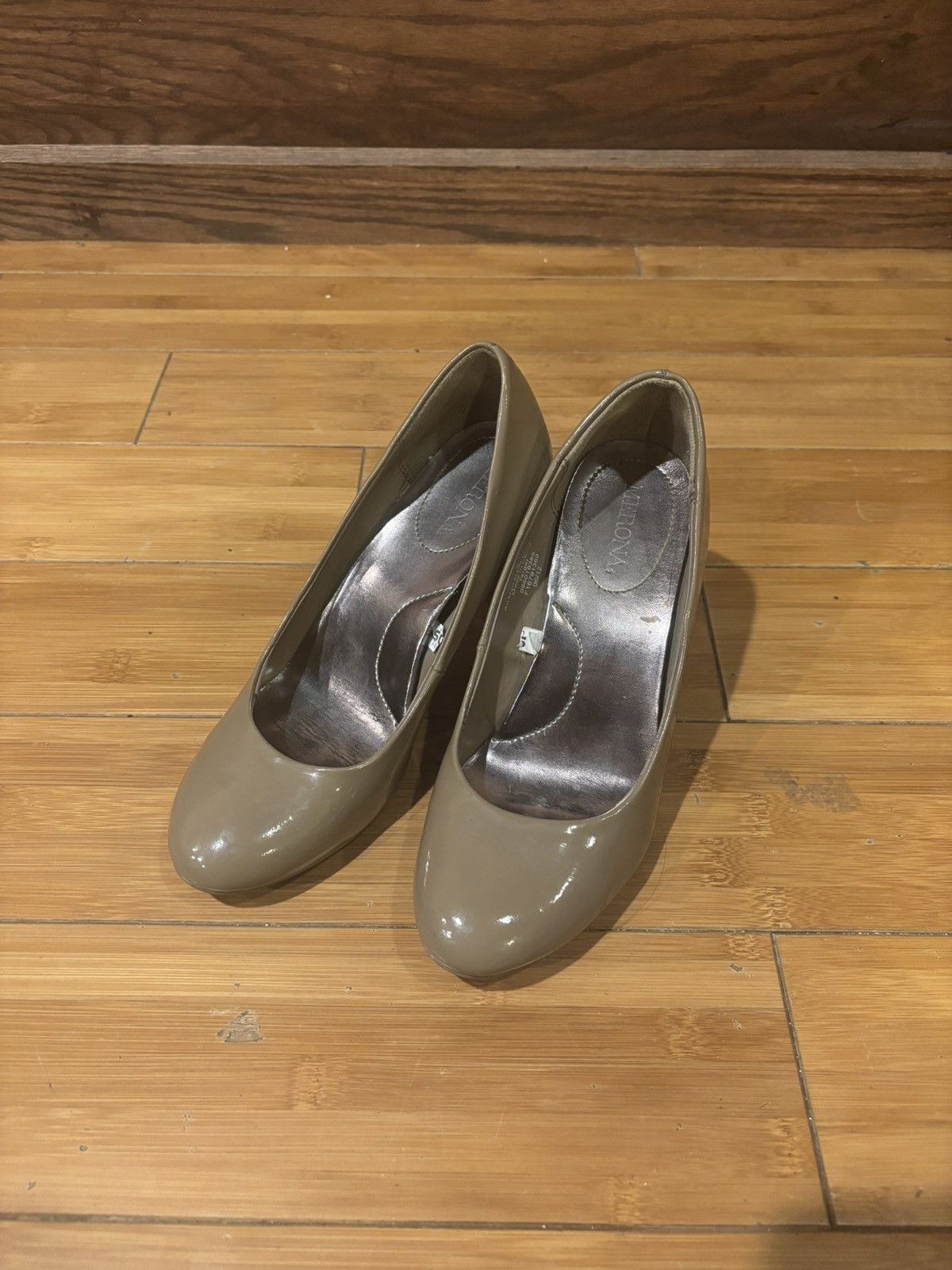 Other Beige high heels.wf-256 Size US 6 / IT 36 - 1 Thumbnail