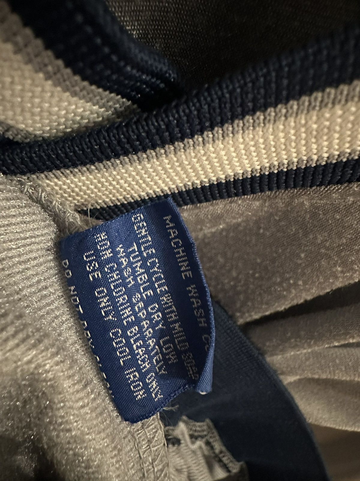 Starter starter jacke Seattle Mariners Size L jacket Schlupfjacke Size US L / EU 52-54 / 3 - 10 Thumbnail
