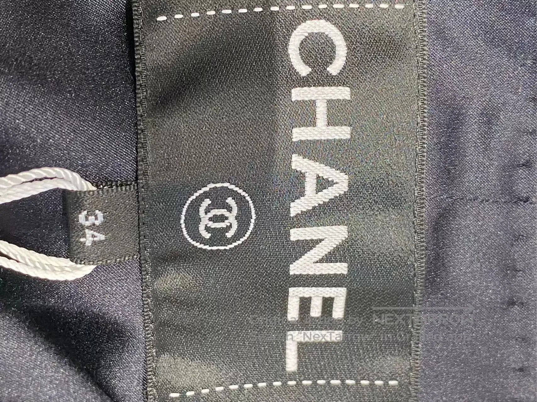 Chanel Chanel 23A Velvet Leopard Cardigan. Size US XS / EU 42 / 0 - 3 Thumbnail