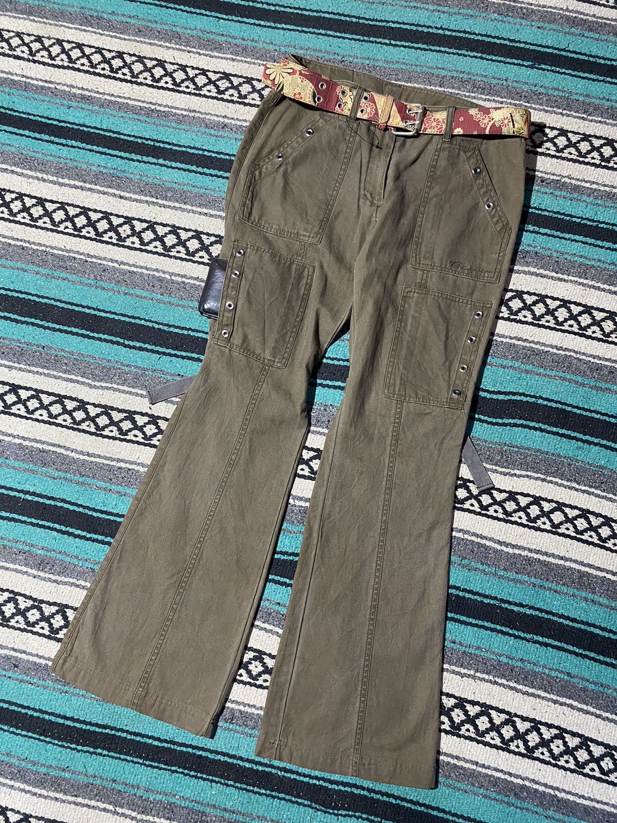 If Six Was Nine 2000s VS Outfitters - Cargo Bondage Flared Pants Size US 30 / EU 46 - 2 Thumbnail