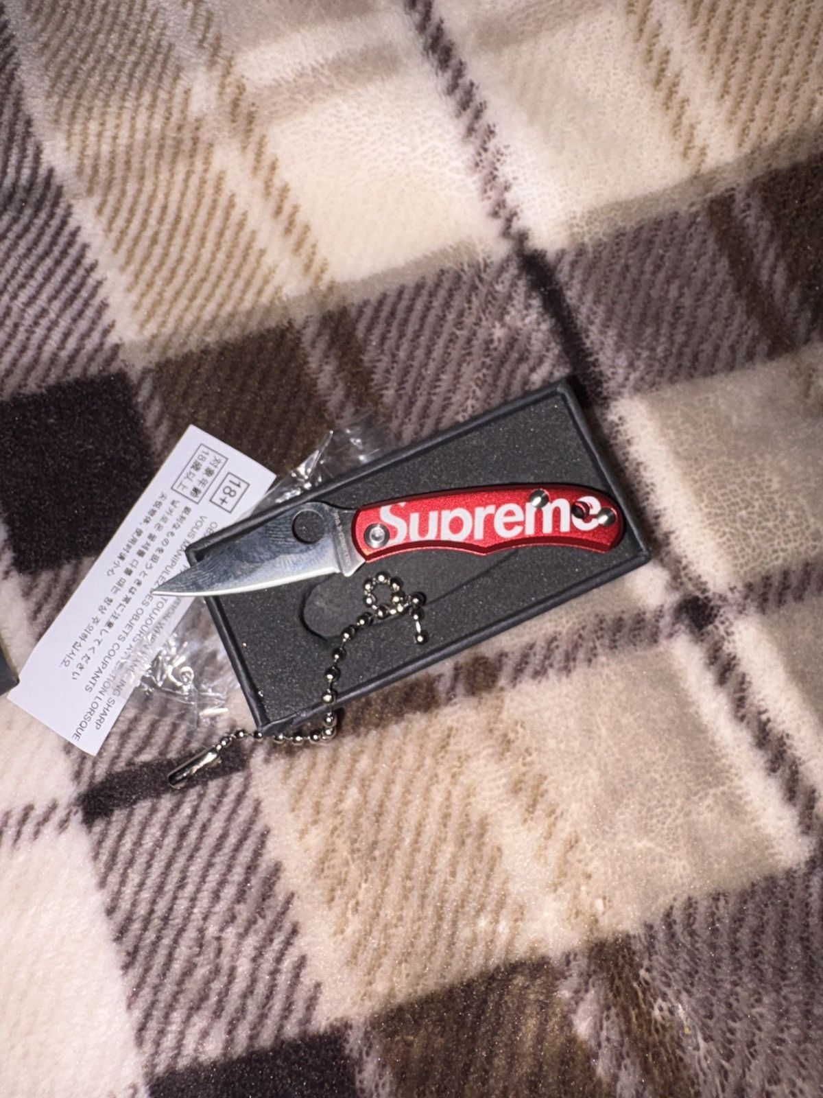 Supreme Supreme Spyder Co Bug Knife Red OS Size ONE SIZE - 5 Thumbnail