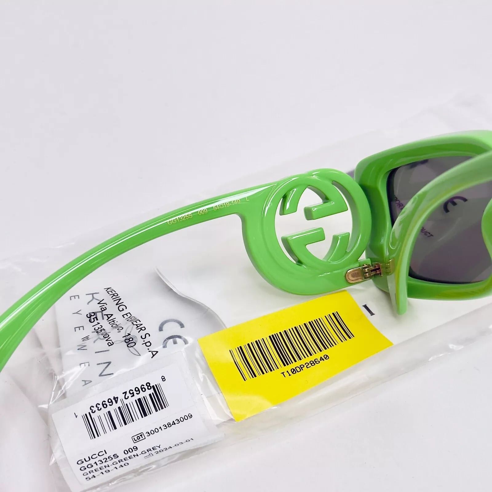 Gucci GUCCI Couture 1325 Green GG Logo 009 Narrow Fashion GG1325S Size ONE SIZE - 4 Thumbnail