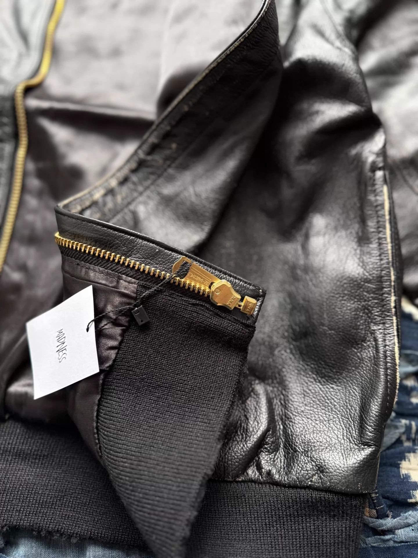 Madness MADNESS Distressed Cowhide A2 Aviator Jacket Black XL Size US XL / EU 56 / 4 - 8 Thumbnail