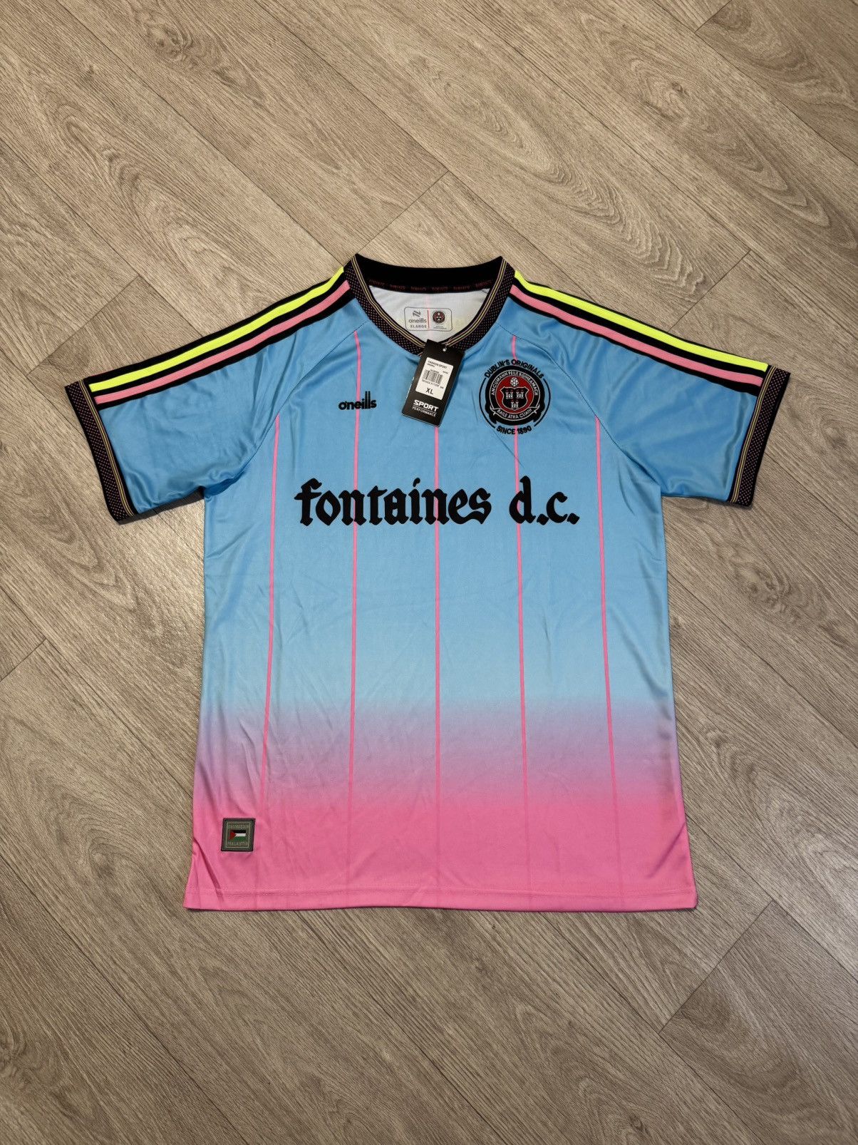 🔷Bohemian FC x Fontaines D.C. Romance Soccer jersey🔷